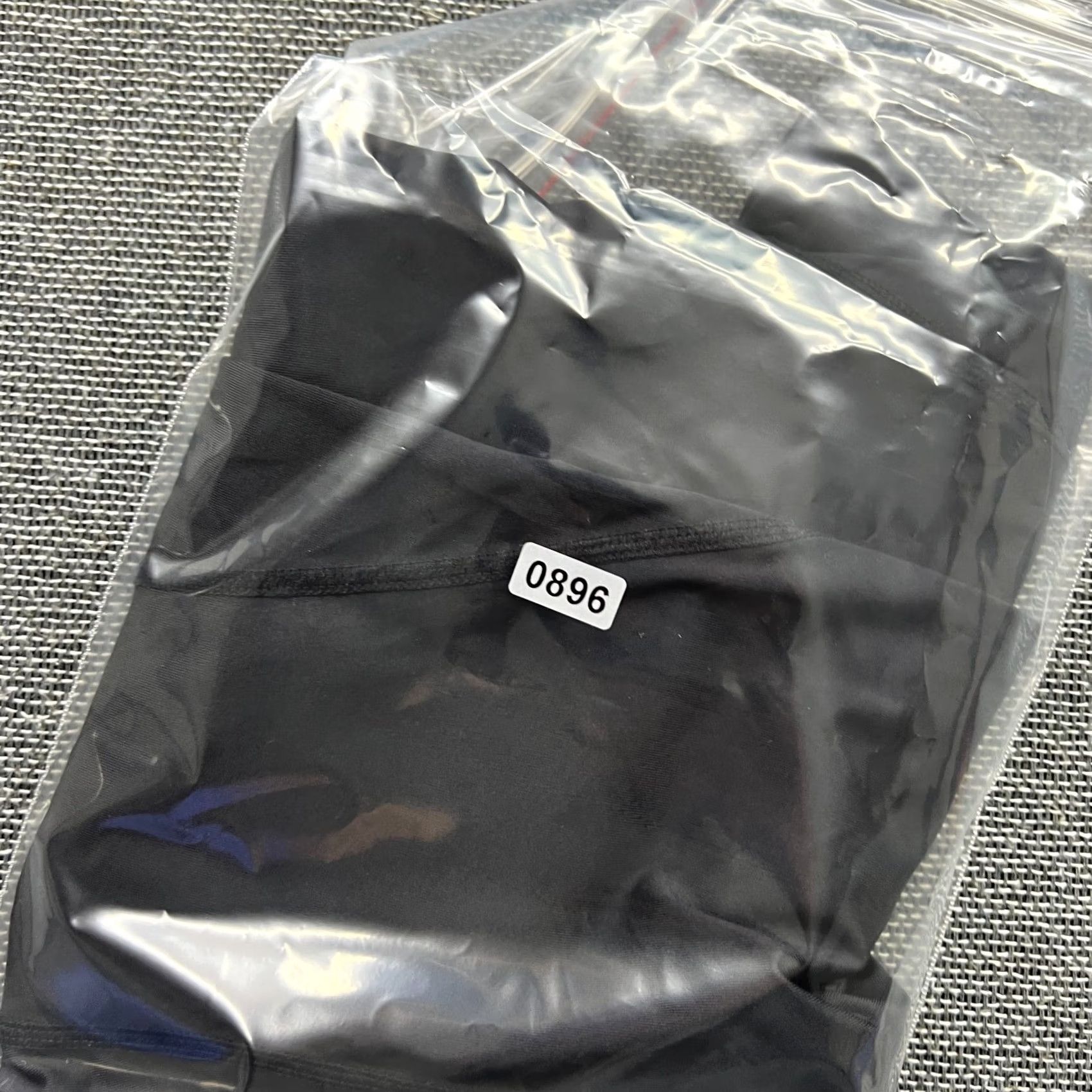 2XU 2XU Mens 7/8 Compression Pants Sport Spandex Elite Black Tights Capri Small Size US 29 - 2 Thumbnail