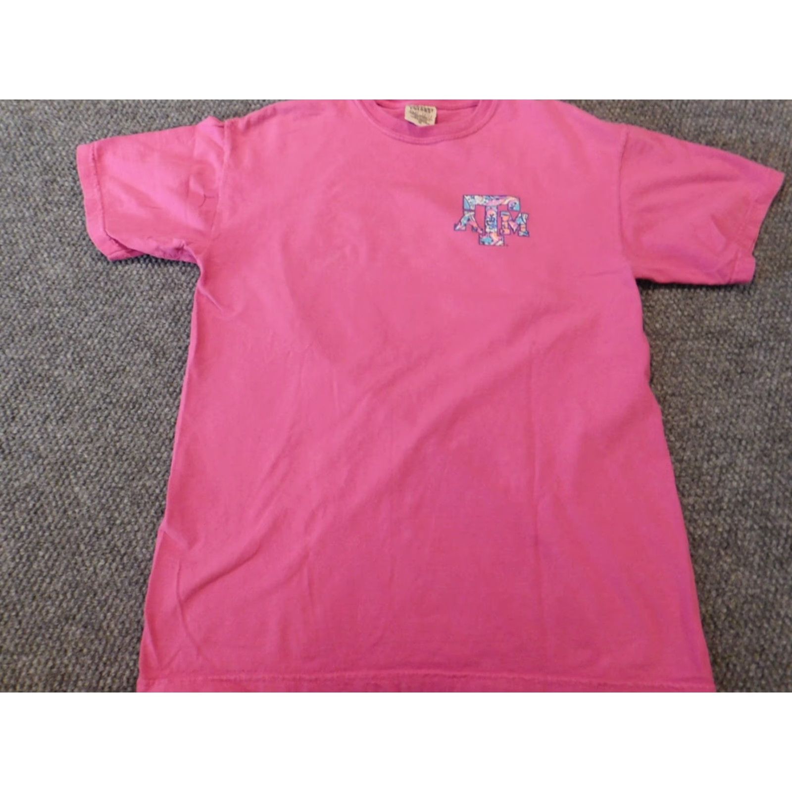 Comfort Colors Comfort Colors Mens Shirt Medium Pink Floral top classic Shirt Mens M Pink Classic Logo Breathable Short Sleeve Crew Neck Knit Cotton Size US M / EU 48-50 / 2 - 3 Thumbnail