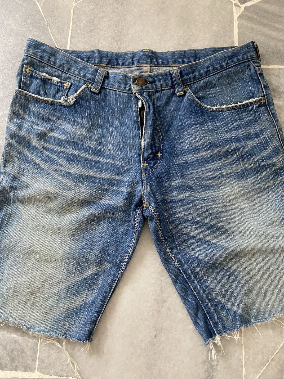 Number (N)ine SS04 Dream Baby Dream Pain denim Shorts Size US 32 / EU 48 - 4 Thumbnail