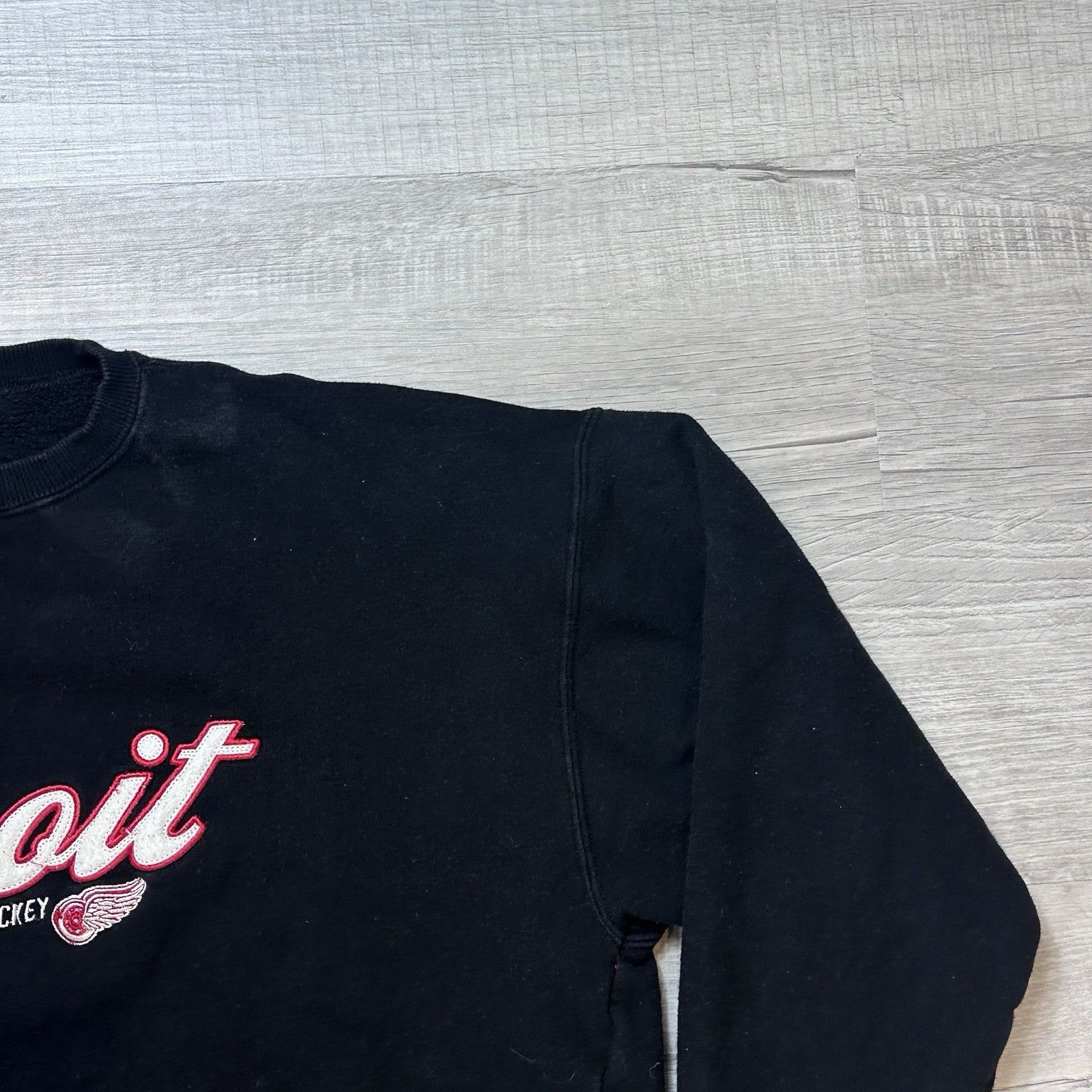 Vintage Vintage 90s Old Time Hockey Detroit Red Wings Sweatshirt XL Size US XL / EU 56 / 4 - 4 Thumbnail