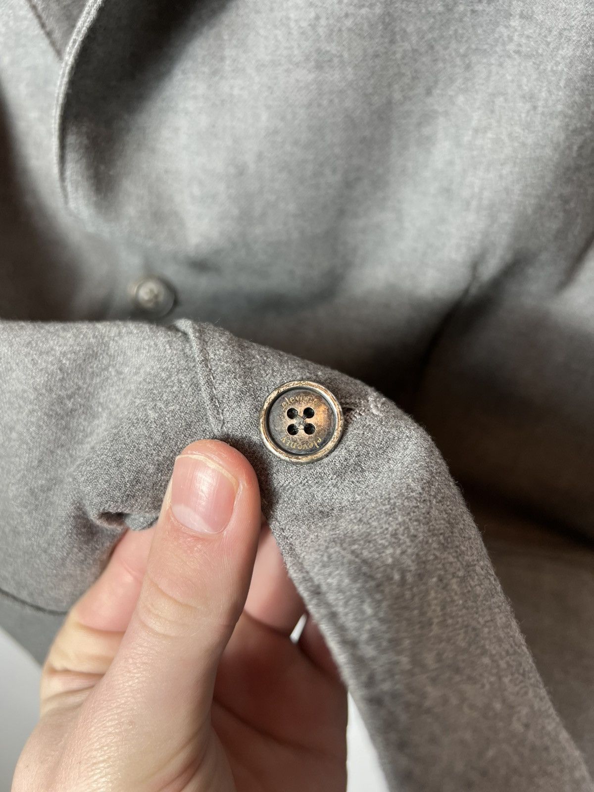 Eleventy Vintage luxury Eleventy Button up Sleeveless Gray Vest Size US M / EU 48-50 / 2 - 5 Thumbnail