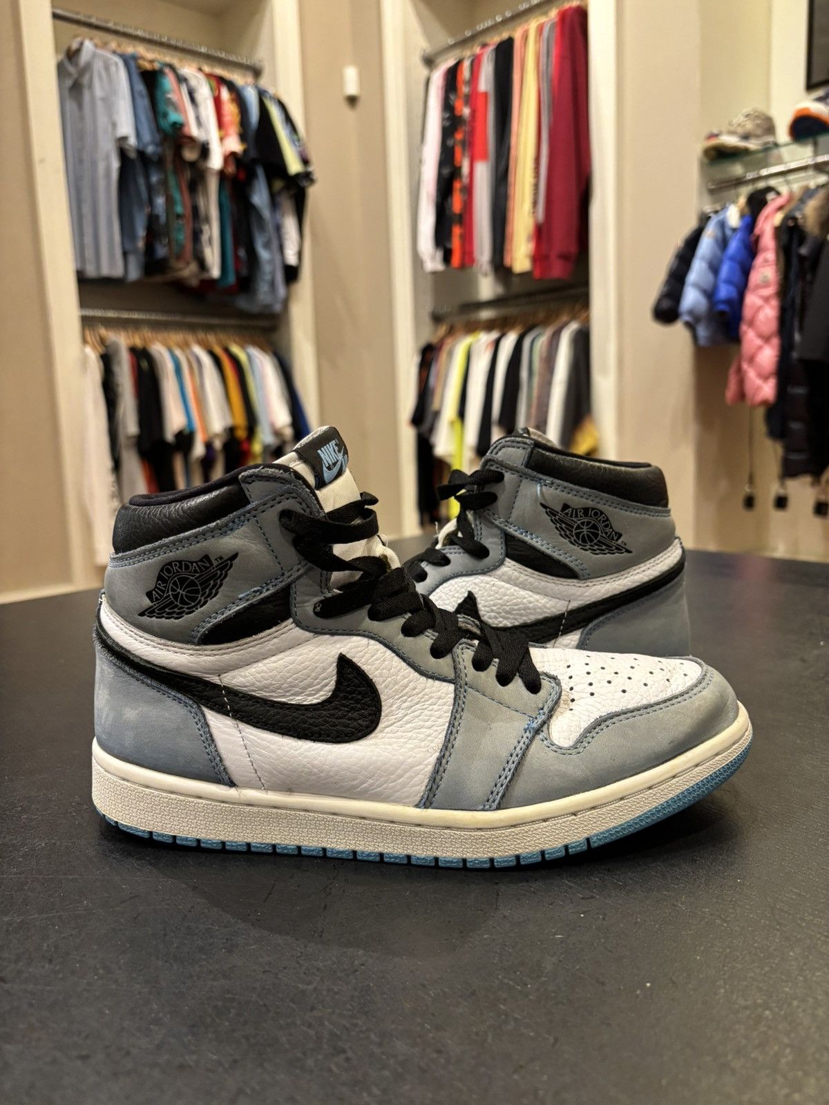 Jordan Brand Jordan 1 Retro High OG ‘University Blue’ Size US 8 / EU 41 - 2 Thumbnail