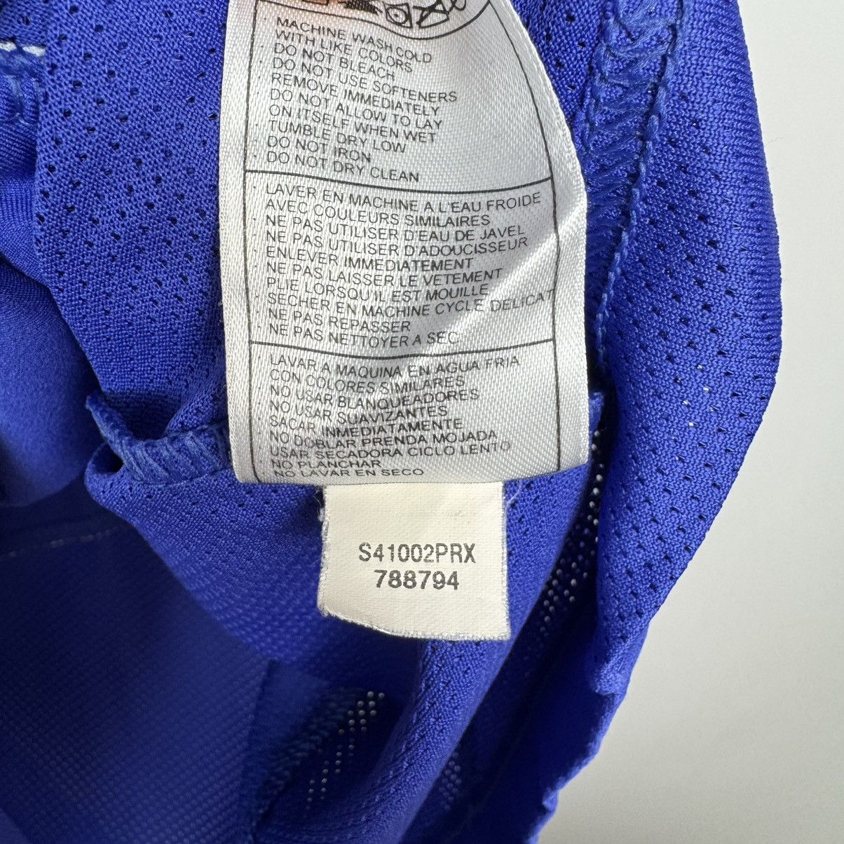 Nike BRAZIL 2004 2005 AWAY FOOTBALL SHIRT SOCCER JERSEY NIKE Size US L / EU 52-54 / 3 - 5 Thumbnail