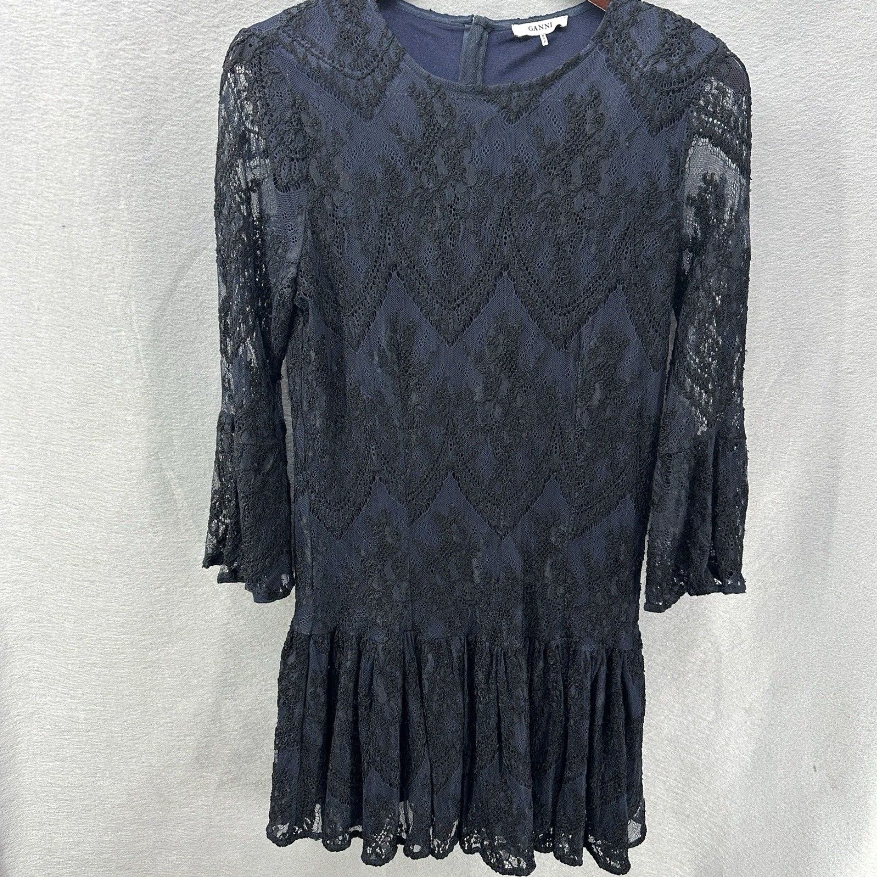 Ganni GANNI Women Dress Shift XS Lace Floral Bohemian 2020s Drop Waist Short Sleeve Navy Blue Size XS / US 0-2 / IT 36-38 - 2 Thumbnail