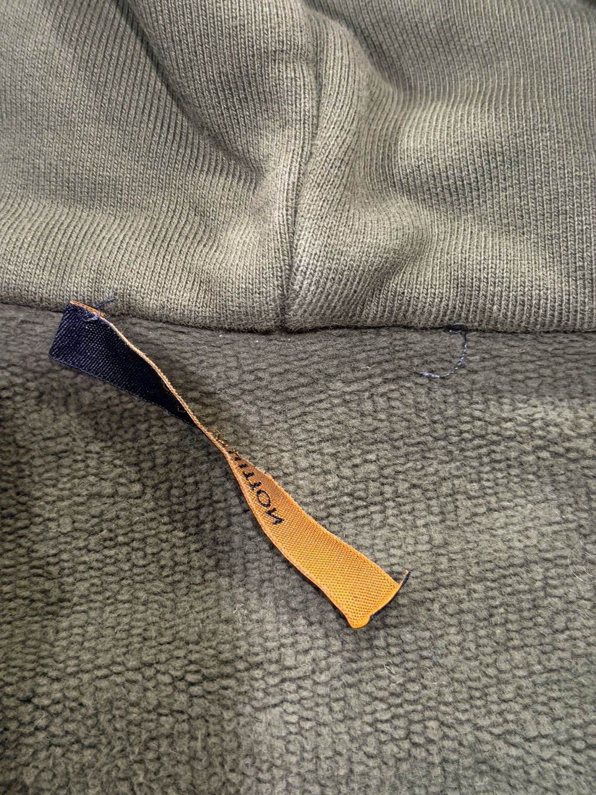 Louis Vuitton Louis Vuitton 3D Patch Pocket Quarter Zip Hoodie Sweatshirt Size US S / EU 44-46 / 1 - 14 Thumbnail