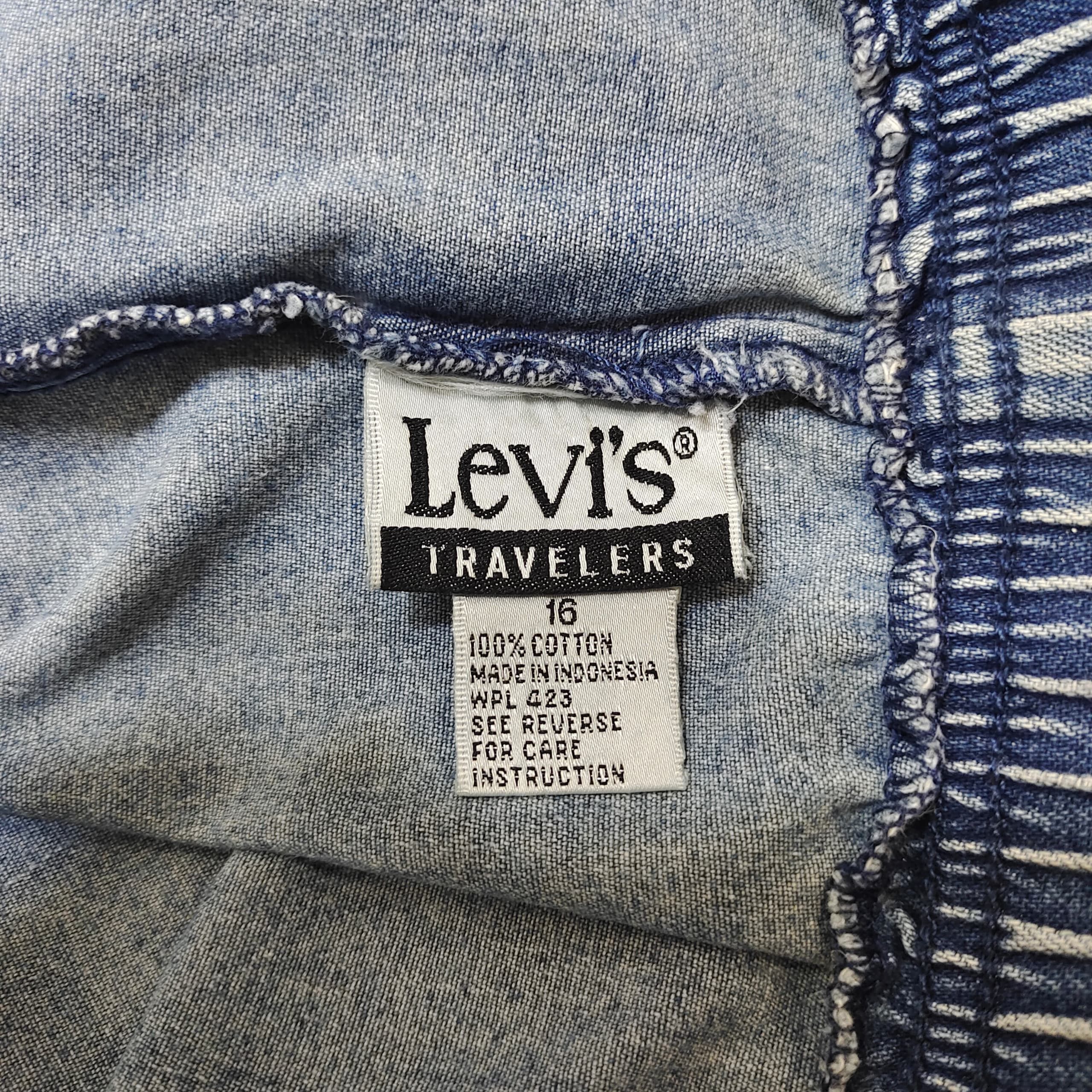 Levi's × Levi's Vintage Clothing VINTAGE DISTRESSED LEVIS TRAVELERS BLUE DENIM SHORT PANTS Size US 38 / EU 54 - 6 Thumbnail