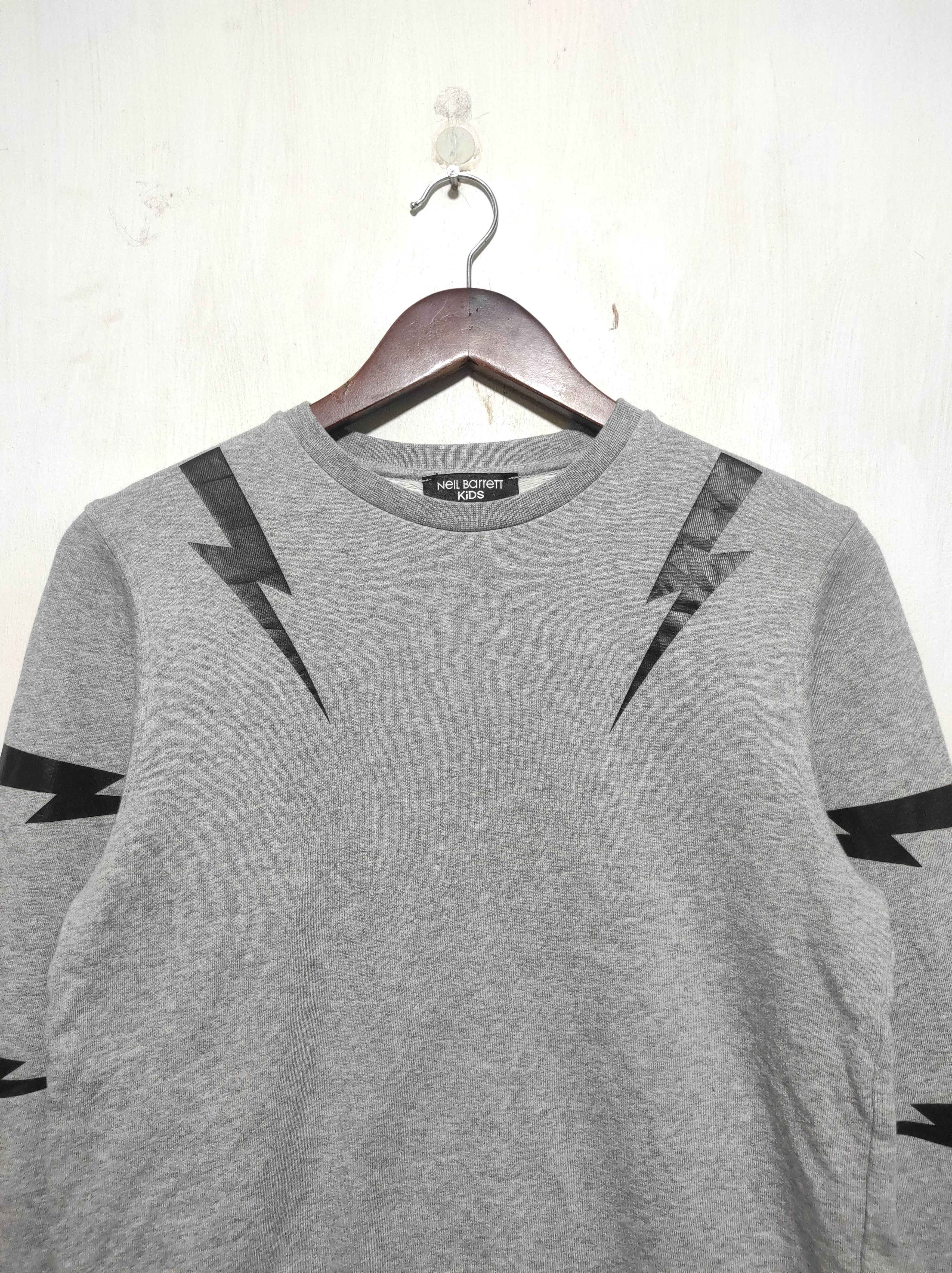 Neil Barrett Neil Barrett Kids Sweatshirt Size US XS / EU 42 / 0 - 3 Thumbnail