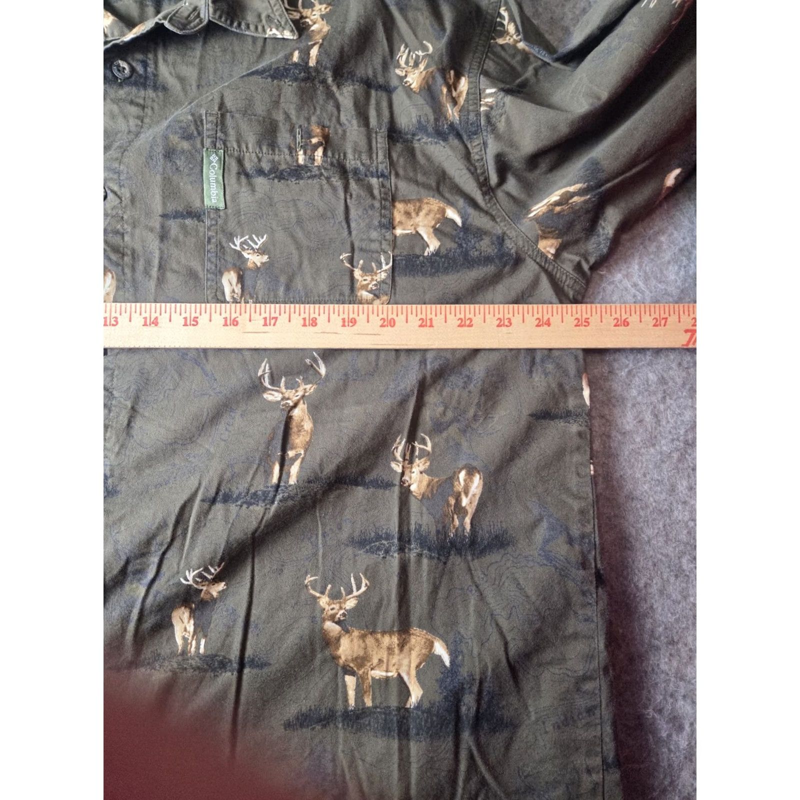 Vintage Columbia Men's Green Buck Deer Print Outdoor Hunting Button Front Shirt XL Size US XL / EU 56 / 4 - 7 Thumbnail
