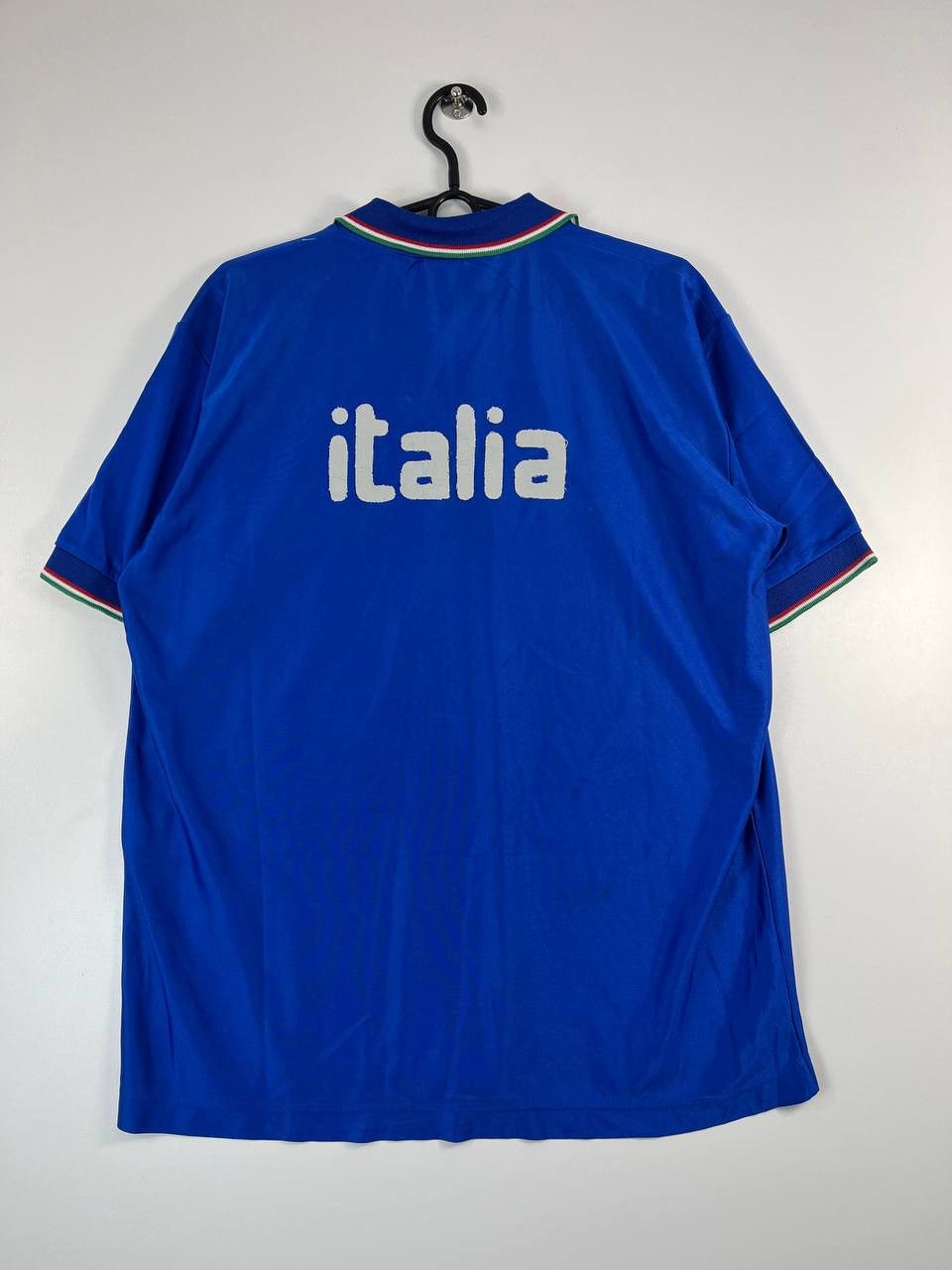 Diadora Italy 1990 Diadora Home Shirt Jersey World Cup Italy Size XL Size US XL / EU 56 / 4 - 5 Thumbnail