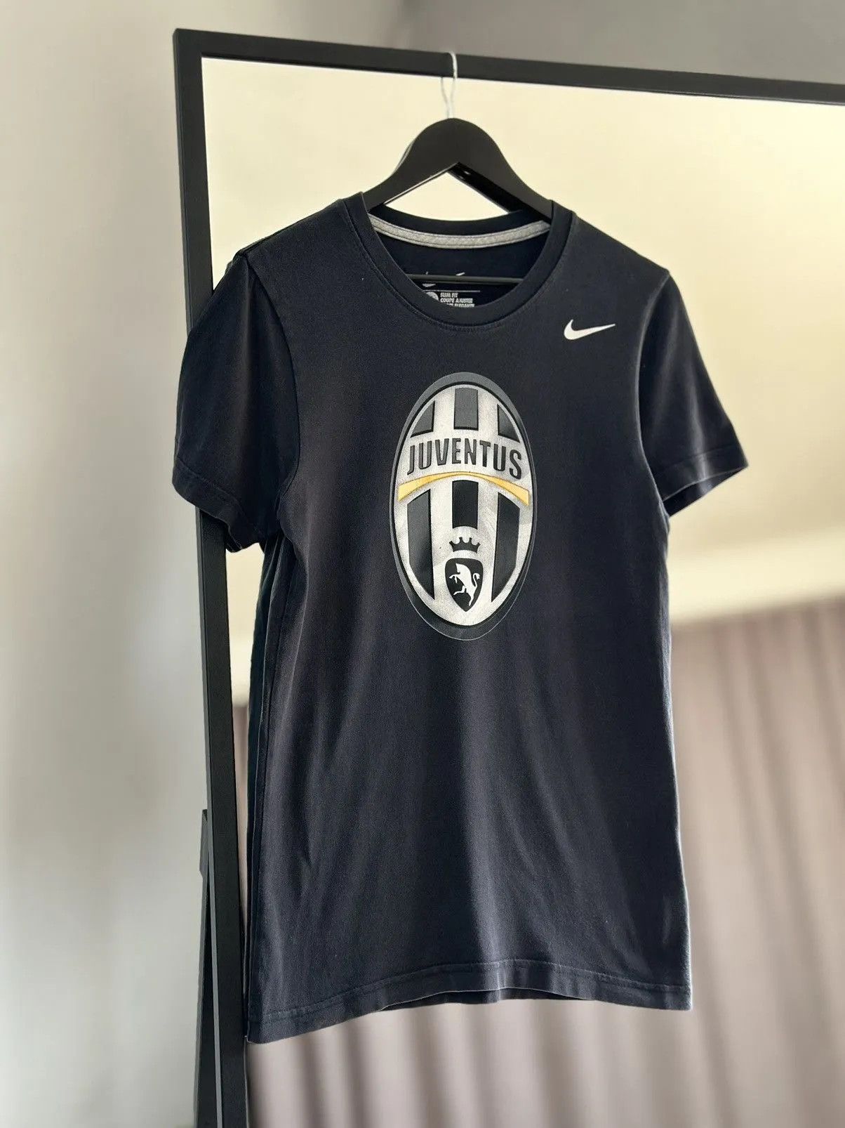 Nike Vintage Jersey Juventus nike black Ronaldo Soccer T-shirt Size US S / EU 44-46 / 1 - 4 Thumbnail