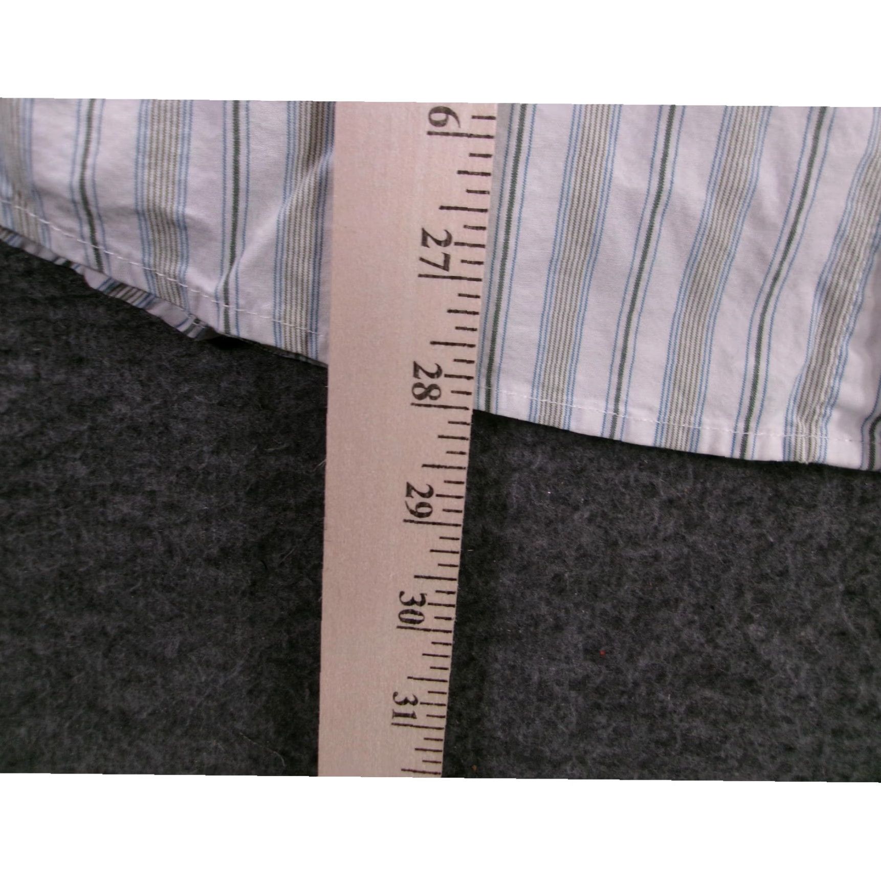 Old Navy VINTAGE? No — Old Navy Shirt Mens Small Grey Striped Button-Down Cotton Regular Fit Long Sleeve Casual Workwear S Grey Striped Button-Up Men Size US S / EU 44-46 / 1 - 5 Thumbnail