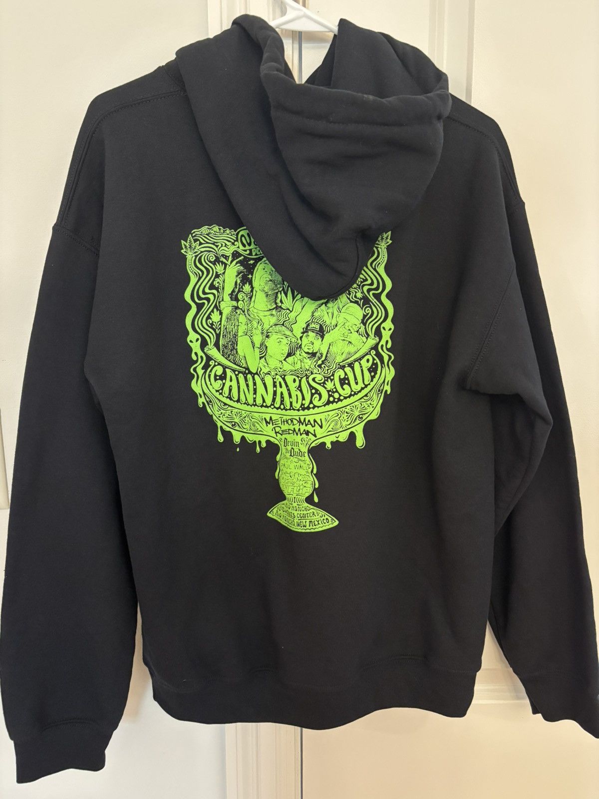 Gildan 2023 High Times Cannabis Cup Black / Green Hoodie - Sz: M Size US M / EU 48-50 / 2 - 2 Thumbnail