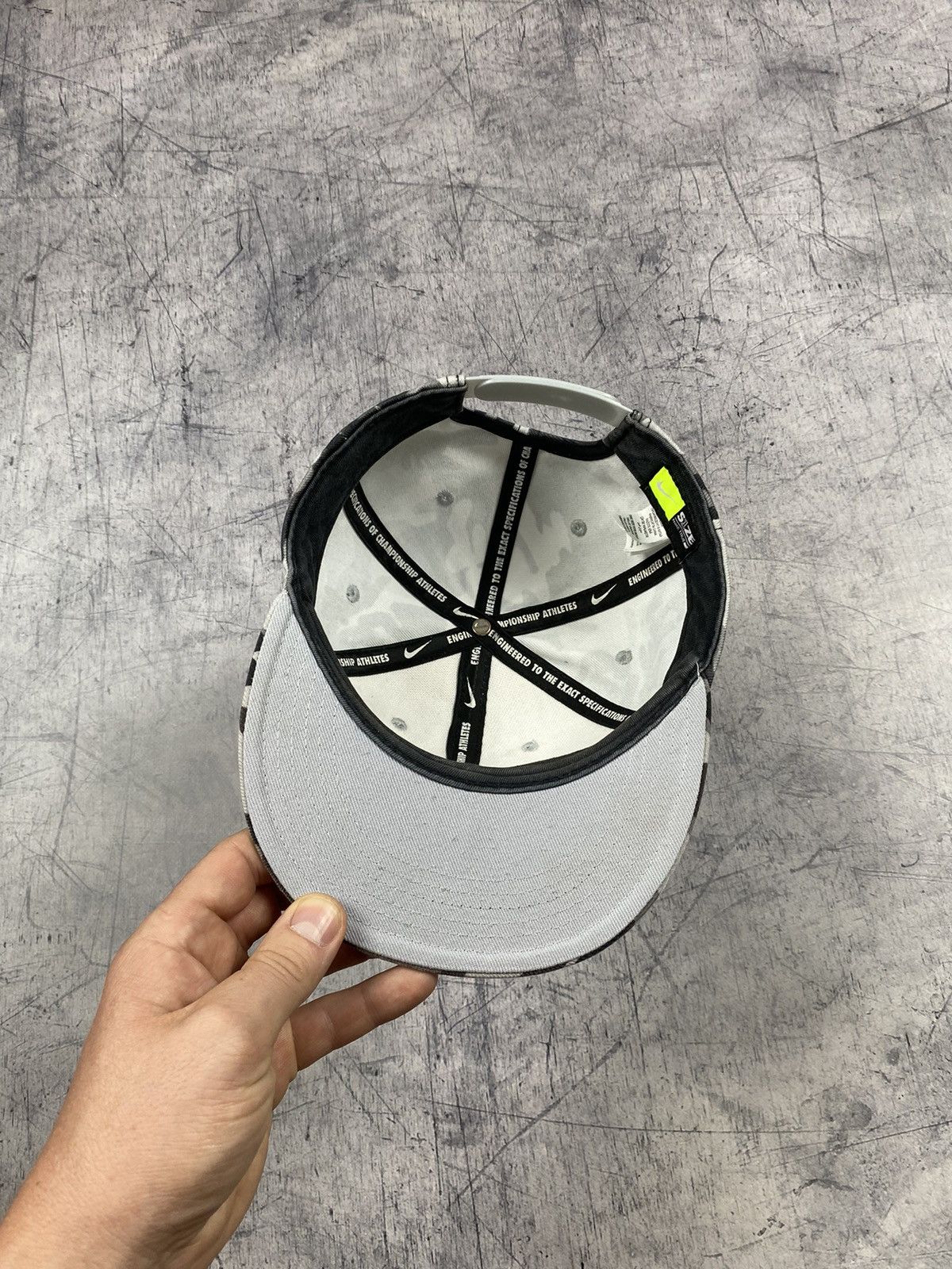 Nike Nike Y2K military print hype cap Size ONE SIZE - 8 Thumbnail