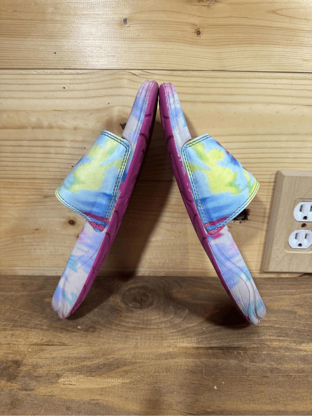 Champion Champion IPO Women's Size 7 Tie-Dye Slide Sandals Size US 7 / IT 37 - 5 Thumbnail