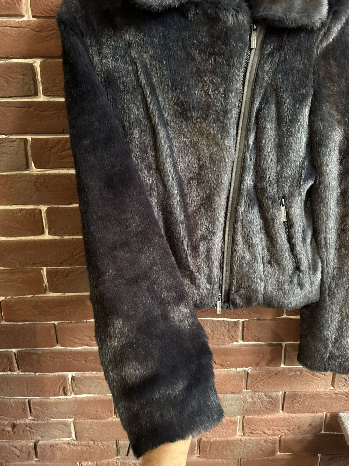 Armani Vintage Y2K Armani Jeans Faux Fur Black Zip Jacket Designer Size M / US 6-8 / IT 42-44 - 6 Thumbnail