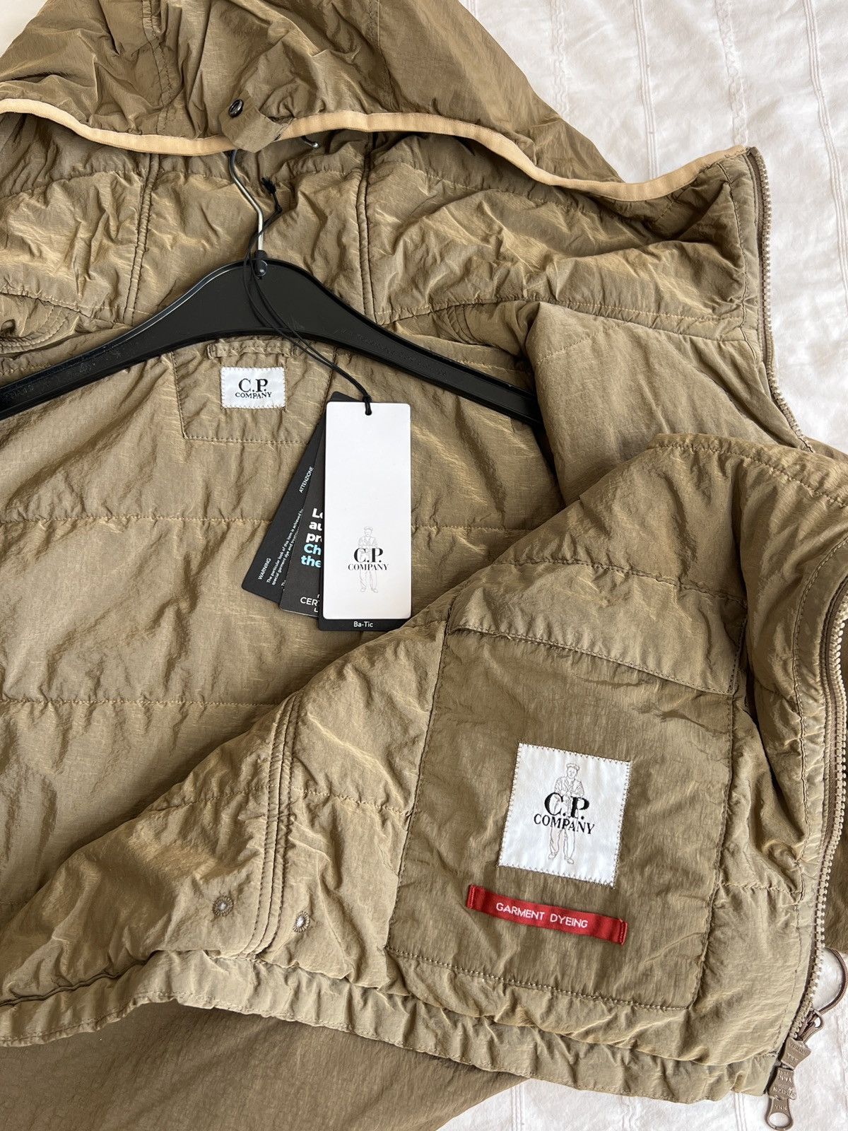 C.P. Company CP Company Ba-Tic Multi-Pocket Down Jacket Size US M / EU 48-50 / 2 - 17 Thumbnail