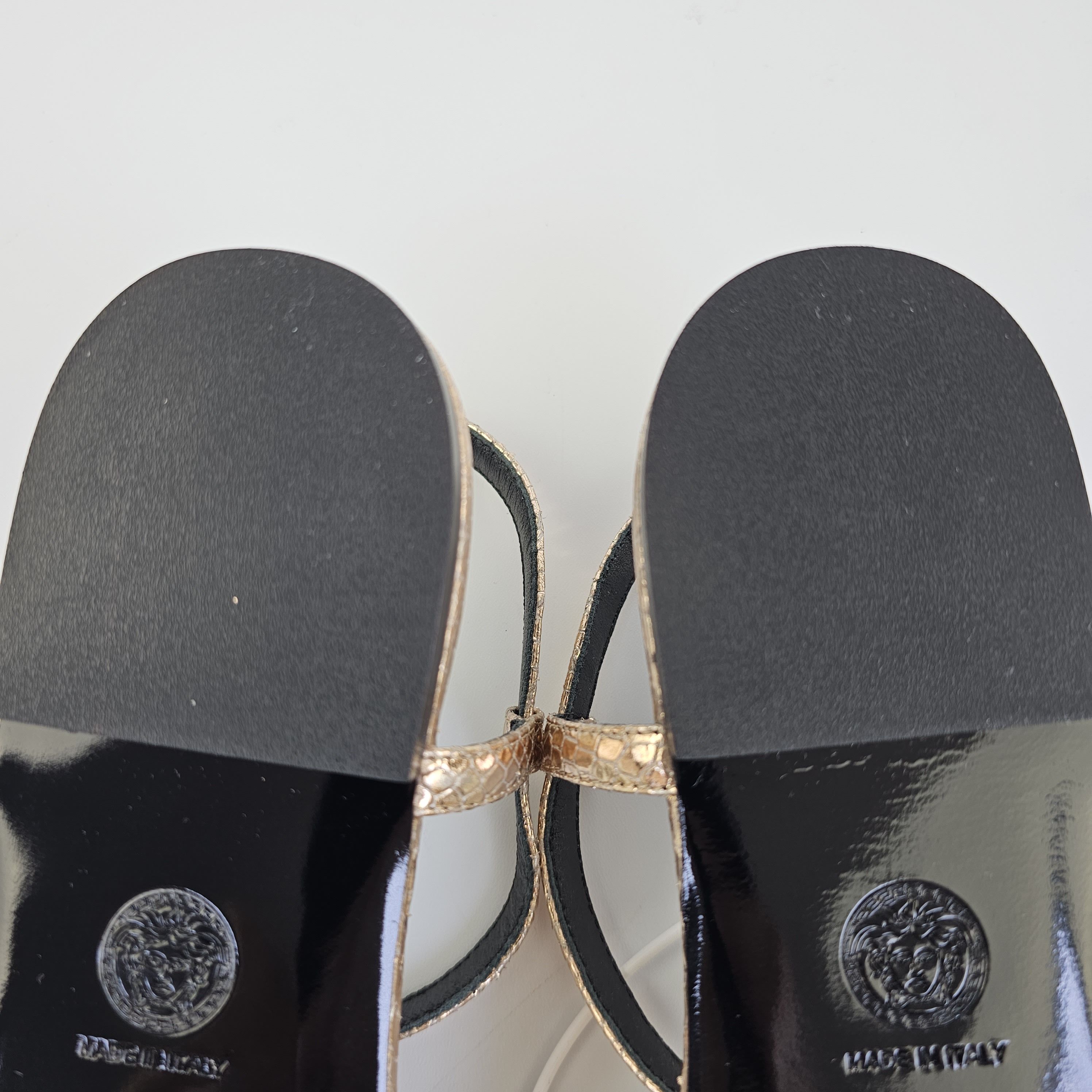 Versace Versace Medusa '95 Gold Leather Flat Sandals New Size US 7 / IT 37 - 13 Thumbnail