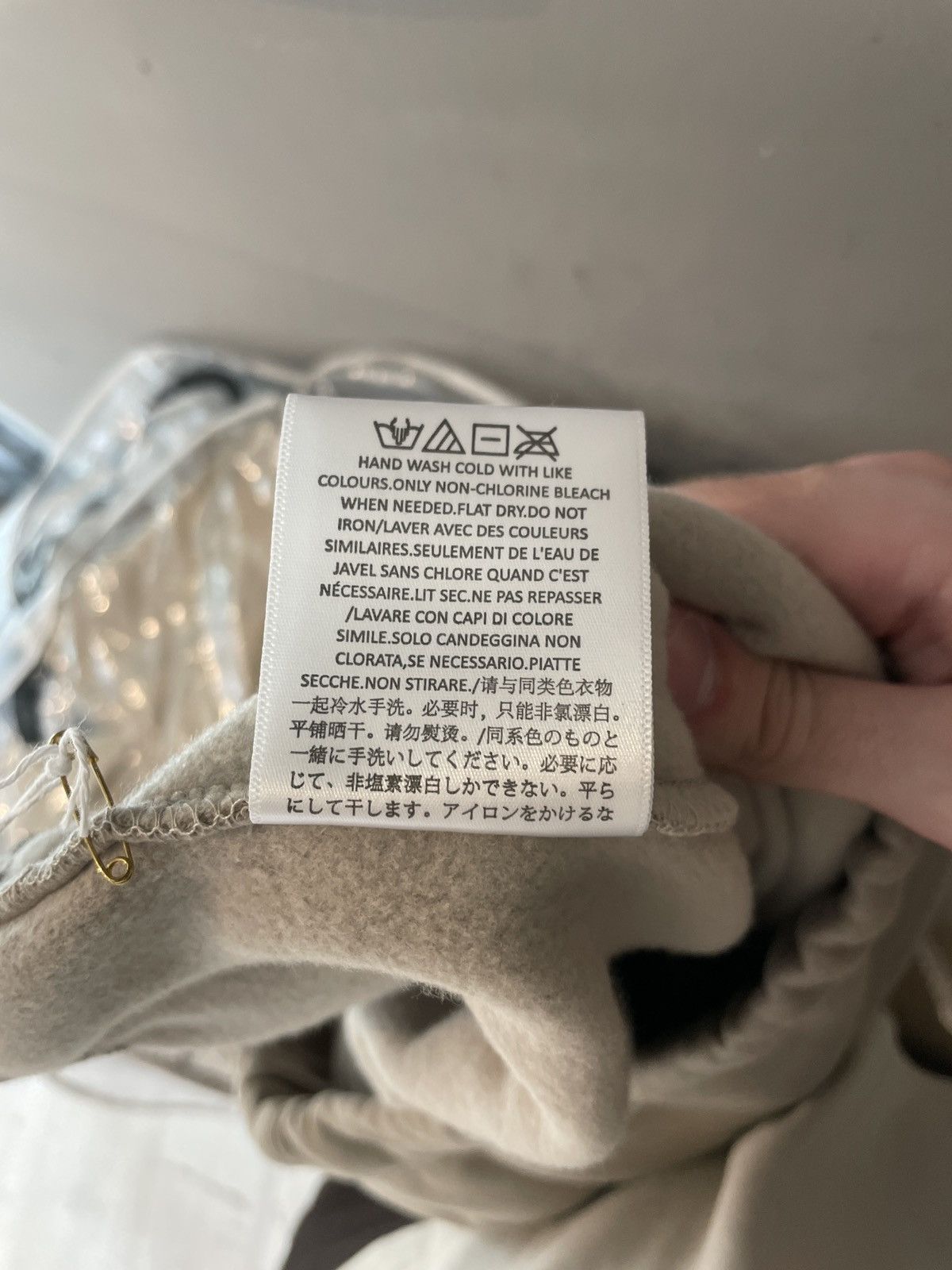 Essentials × Fear of God Fear of God Essentials Smoke Sweat Pants XL Size US 36 / EU 52 - 6 Thumbnail