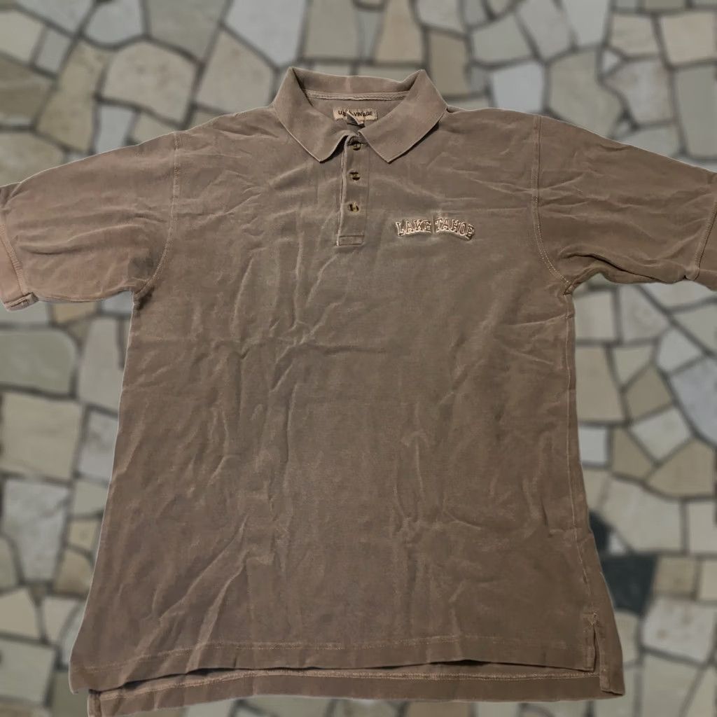 Vintage VINTAGE embroidered Lake Tahoe Polo Shirt Mens XL gray beige us Golf Size US XL / EU 56 / 4 - 1 Thumbnail