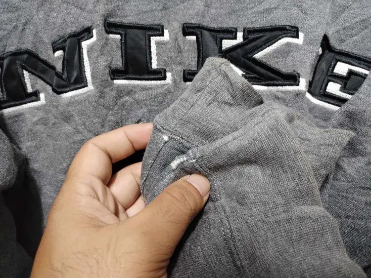 Nike × Vintage Vintage Nike Distressed Faded Hoodie Size US M / EU 48-50 / 2 - 10 Thumbnail