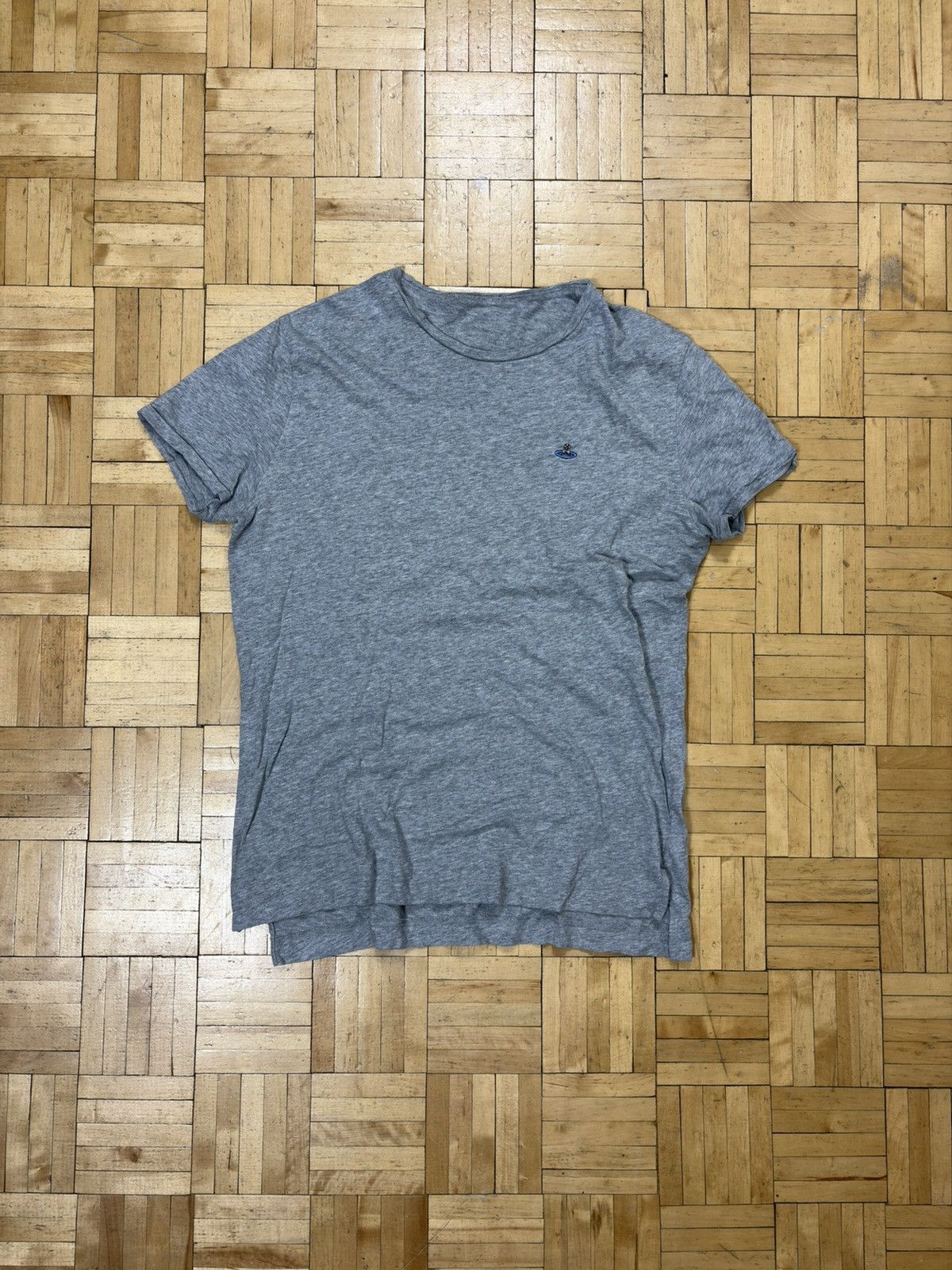 Vivienne Westwood Vivienne Westwood small orb logo essential staple tee Size US M / EU 48-50 / 2 - 2 Thumbnail
