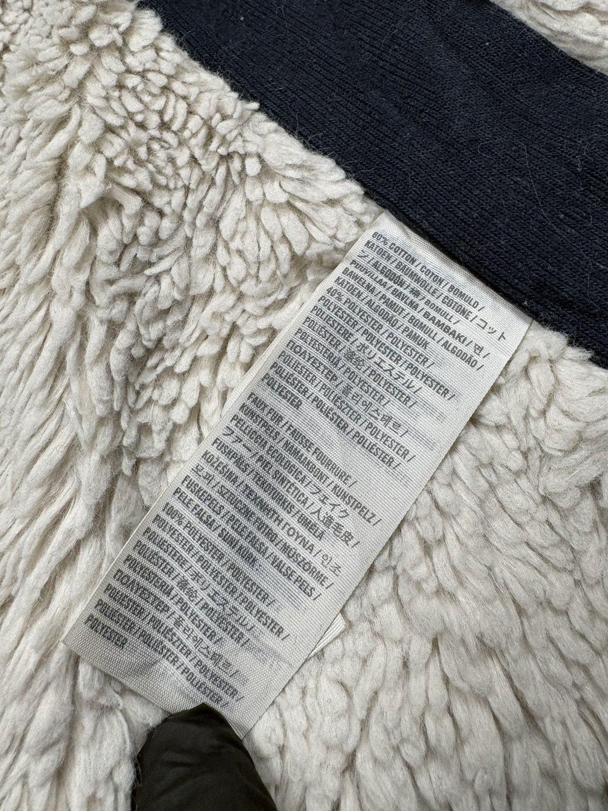 Abercrombie & Fitch Abercrombie & Fitch Fuzzy Sherpa Zip Hoodie Navy Y2K Vintage Size M / US 6-8 / IT 42-44 - 12 Thumbnail