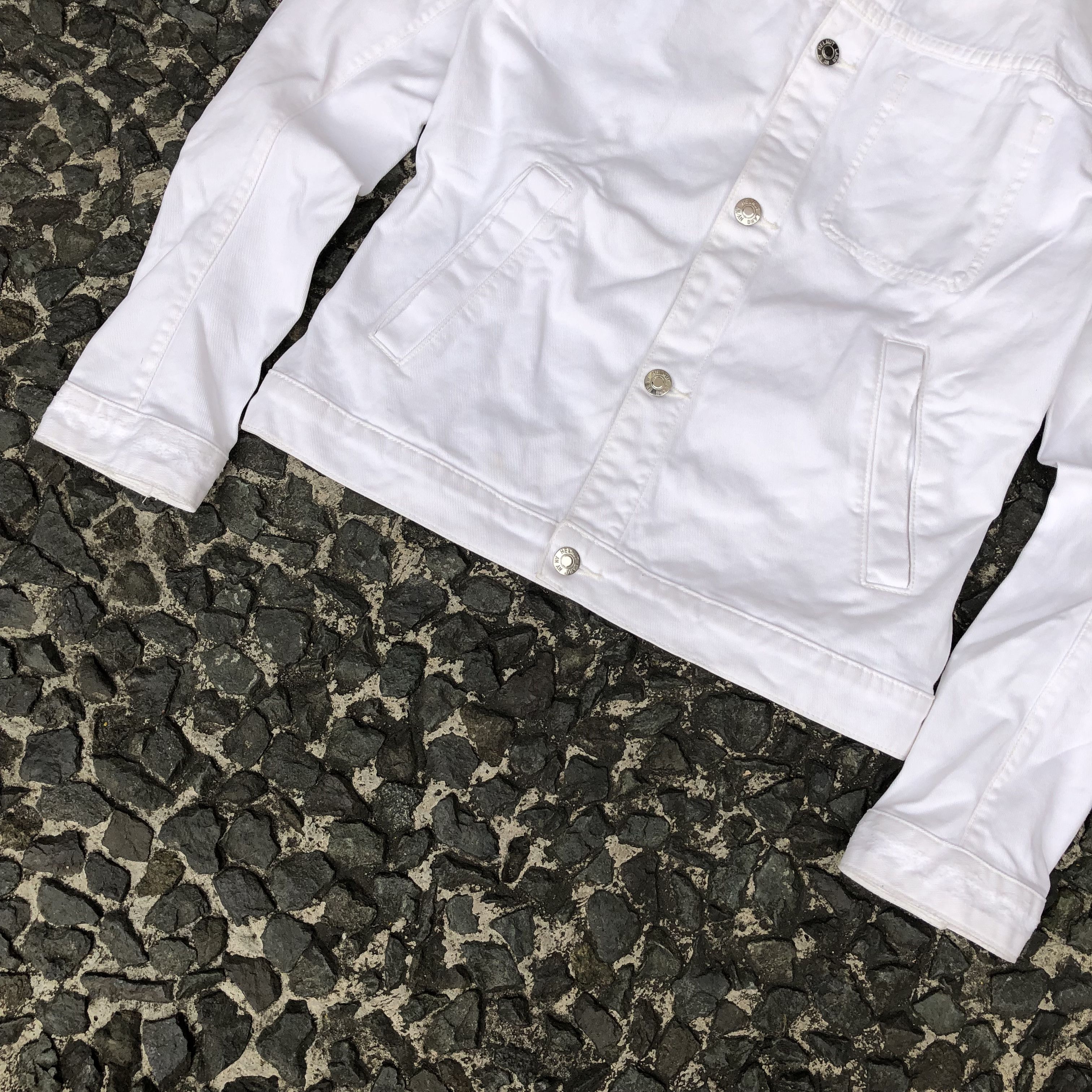 Helmut Lang Helmut lang Distressed Denim Jacket Size US S / EU 44-46 / 1 - 3 Thumbnail