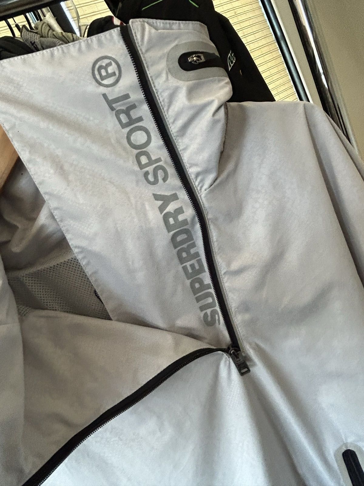 Superdry Superdry Refective Windbreaker Size US XL / EU 56 / 4 - 6 Thumbnail