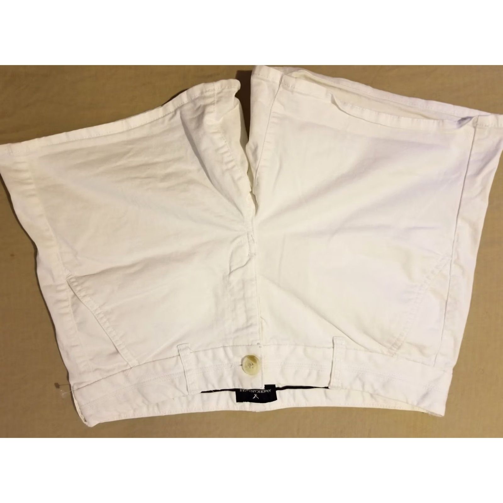 American Eagle Outfitters Womens American Eagle Outfitters Khaki Shorts 6 White Cotton Chino Size 28" / US 6 / IT 42 - 2 Thumbnail