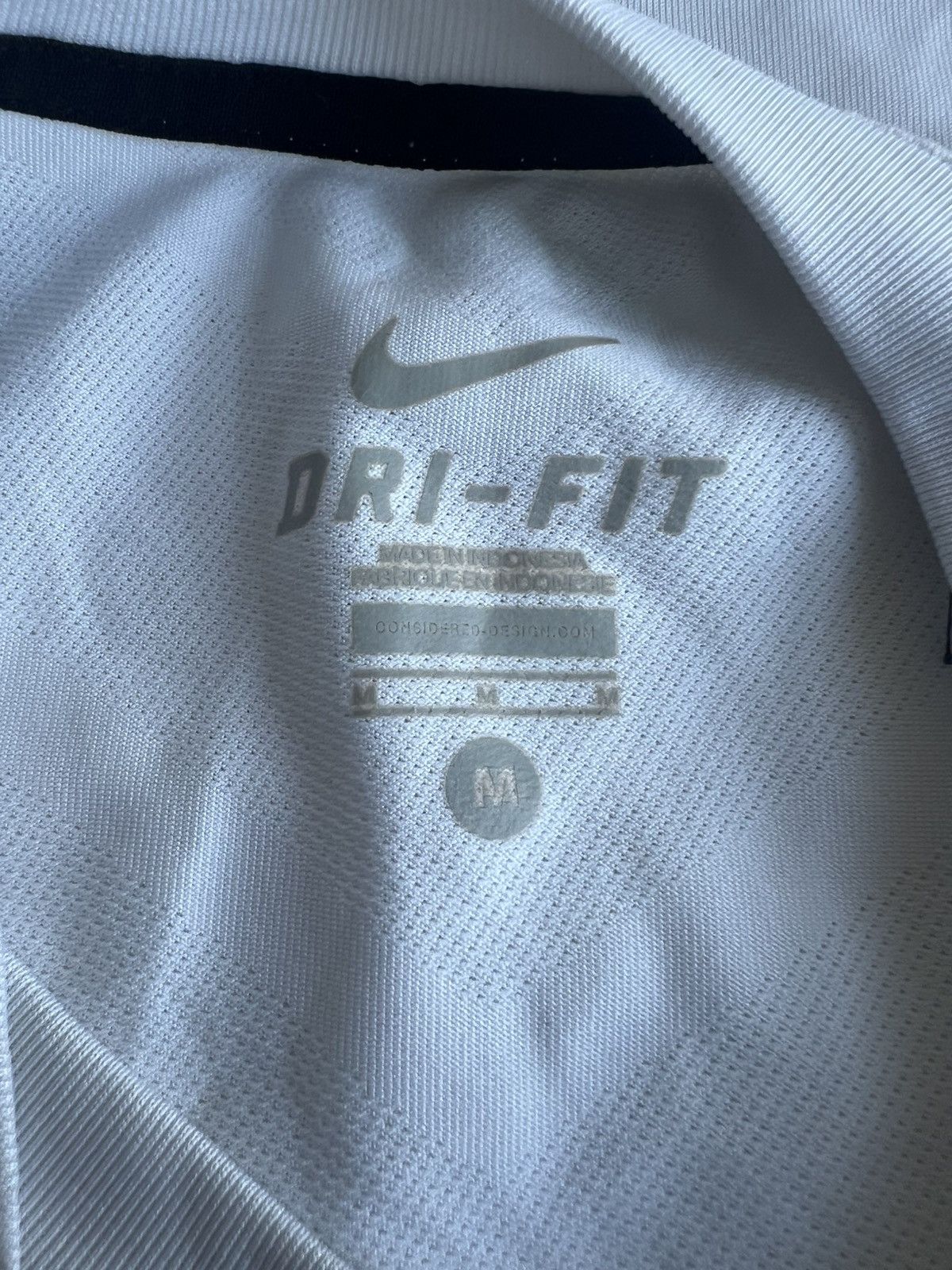 Nike Original 2010-11 Nike Manchester United Away Jersey Medium Size US M / EU 48-50 / 2 - 5 Thumbnail