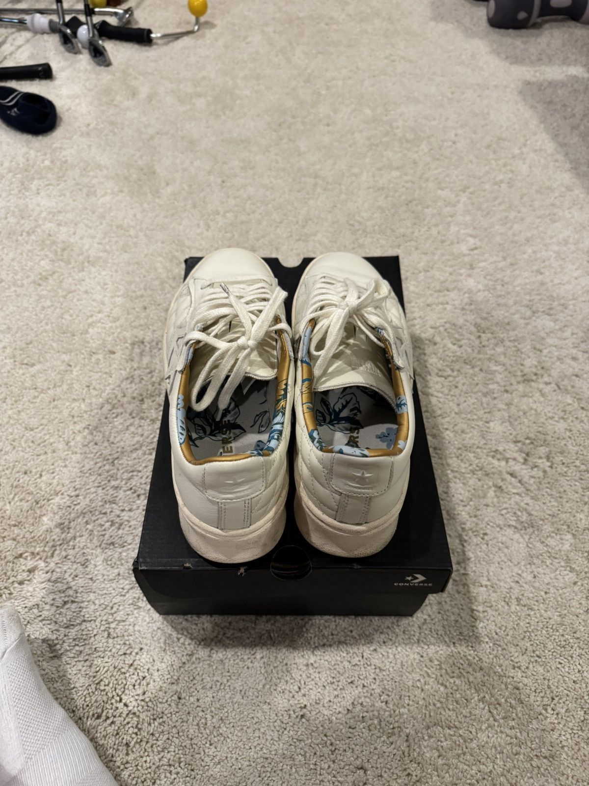 Converse SGA X Converse: Chase the Drip sneakers Size US 9.5 / EU 42-43 - 3 Thumbnail