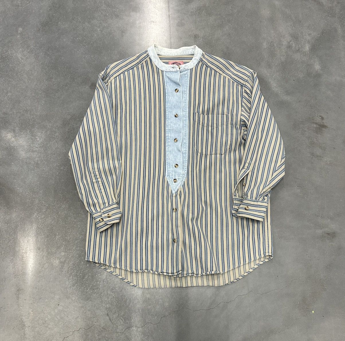 Vintage Vintage Blue and cream striped cotton button-up shirt Size US M / EU 48-50 / 2 - 1 Thumbnail