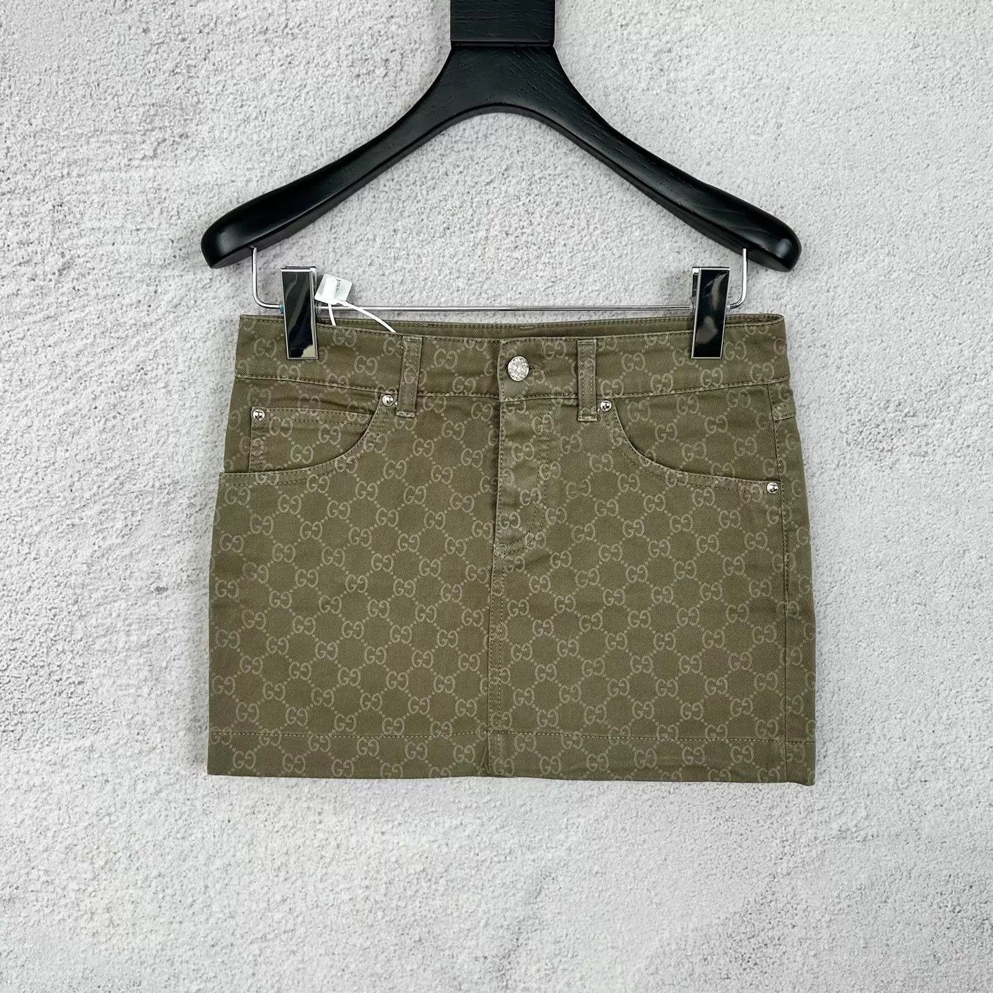 Gucci Gucci GG monogram denim skirts 36 Size 25" / US 0 / IT 36 - 1 Thumbnail