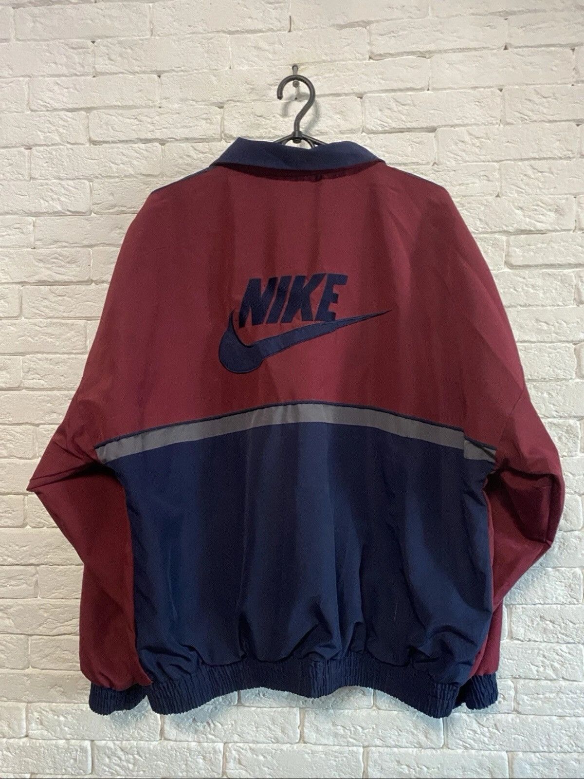 Nike Vintage Oversize Nike Full Zip Track Jacket Sz L Size US L / EU 52-54 / 3 - 5 Thumbnail