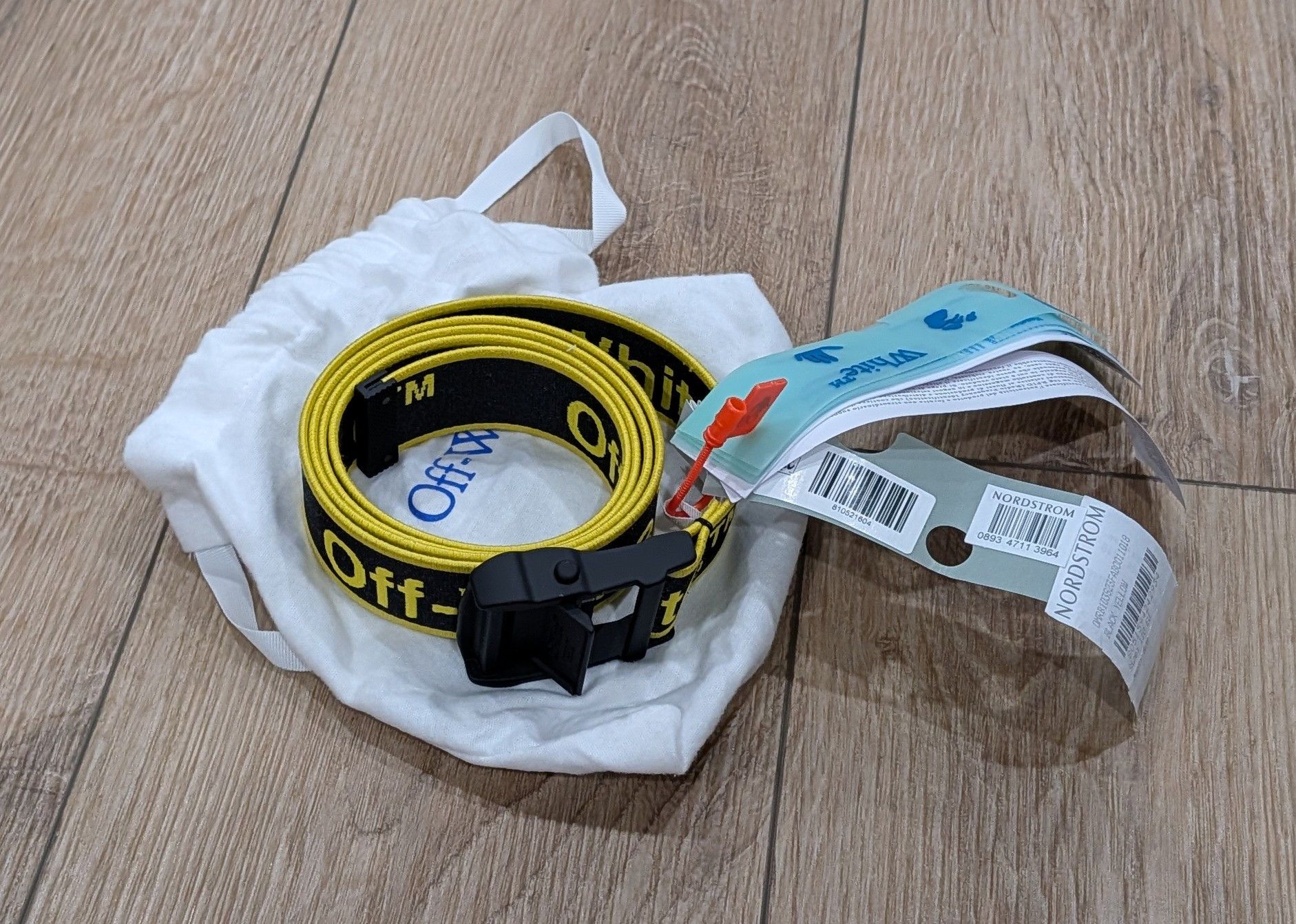 Off-White Off-White Industrial Jacquard Logo Belt Black/Gold 110 US 44 Size 44 - 2 Thumbnail