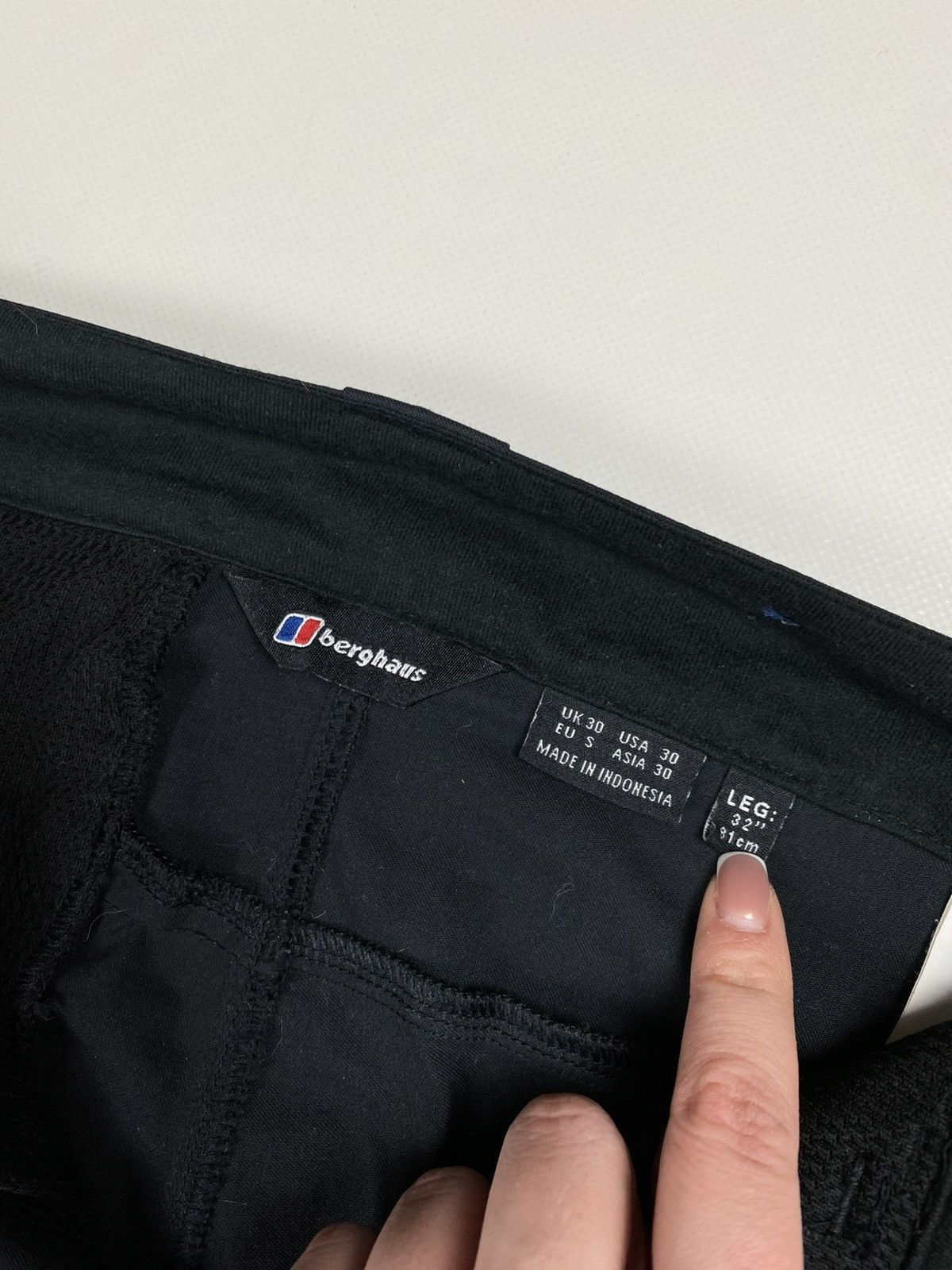 Berghaus Berghaus Men’s Soft shell Hiking Pants Trousers Size S Size US 30 / EU 46 - 13 Thumbnail