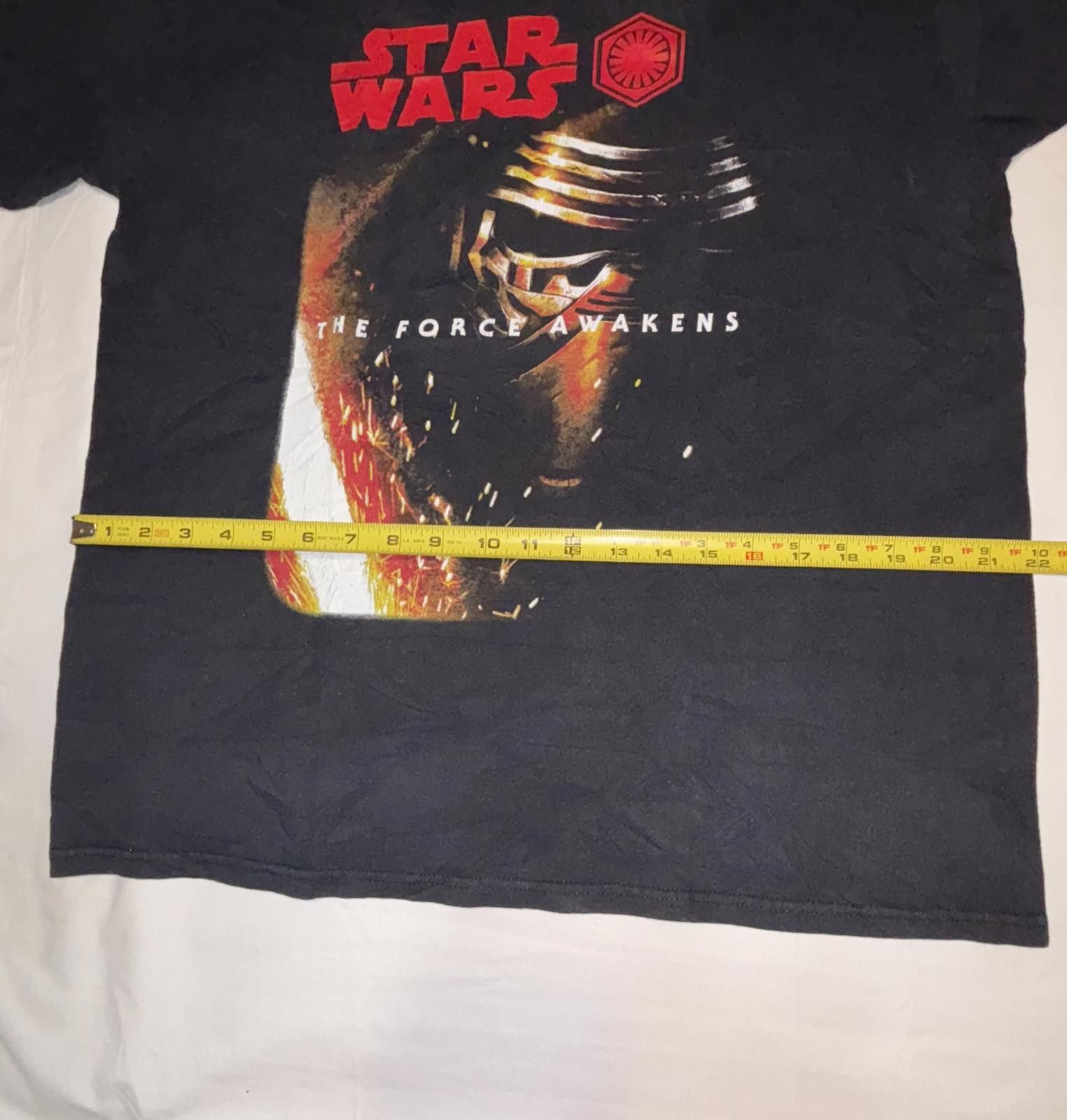 Star Wars Vintage Star Wars: The Force Awakens T-Shirt Size L Size US L / EU 52-54 / 3 - 5 Thumbnail