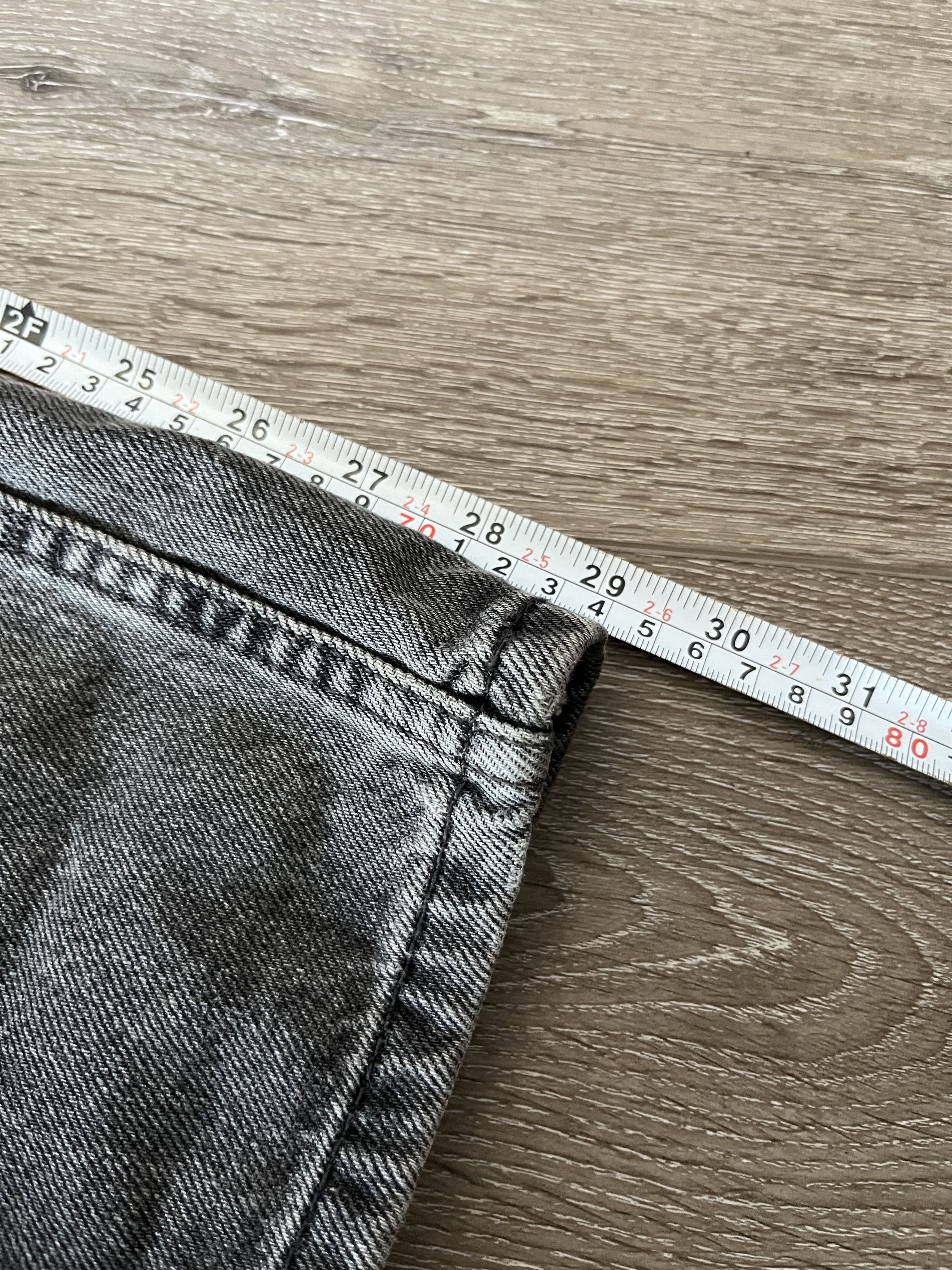 Levi's Levi’s 565 Relaxed Fit Jeans – Grey Wash (30x32) Size US 30 / EU 46 - 6 Thumbnail
