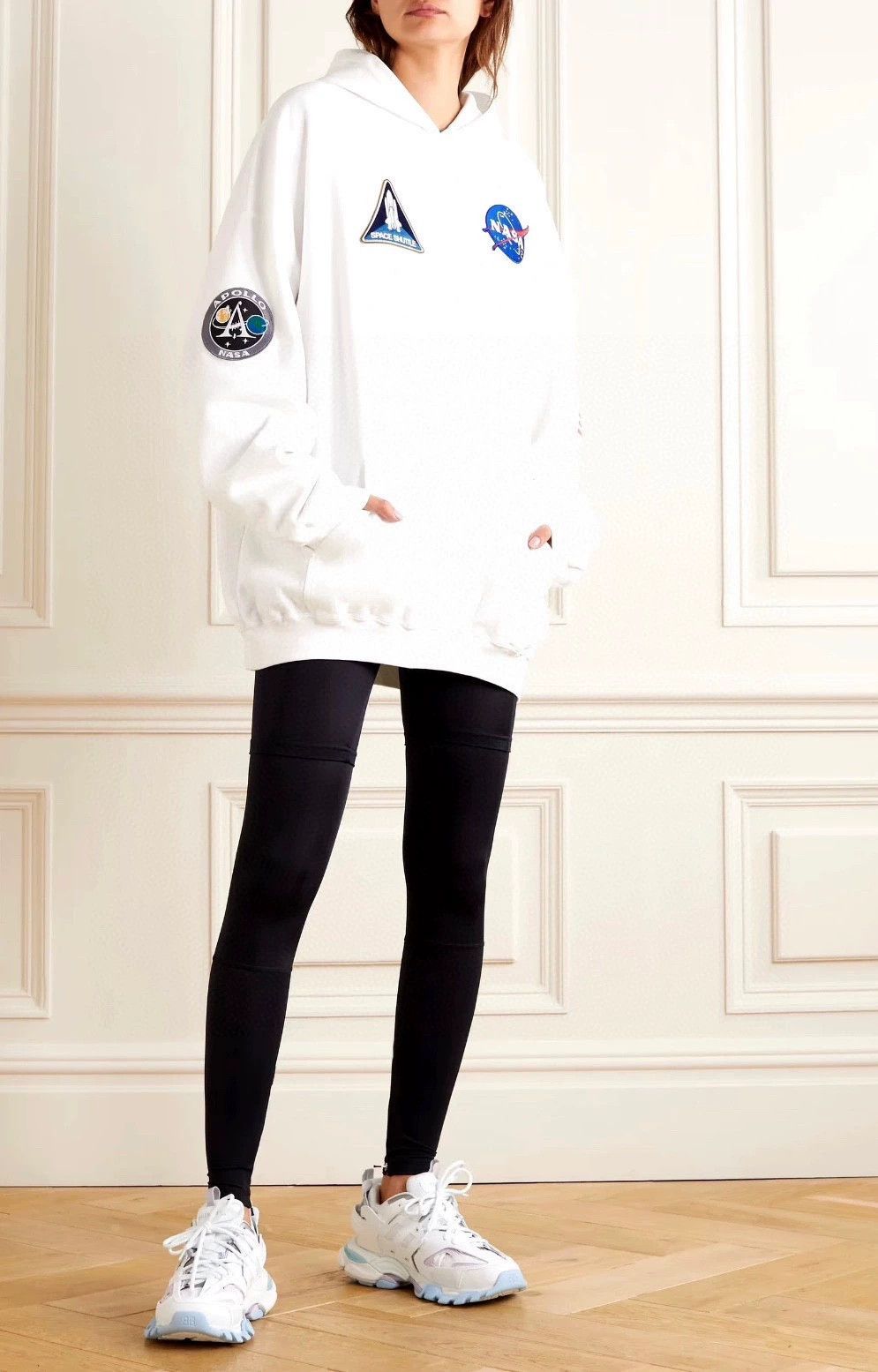 Balenciaga Balenciaga x NASA White Hoodie Size XS Size US XS / EU 42 / 0 - 7 Thumbnail