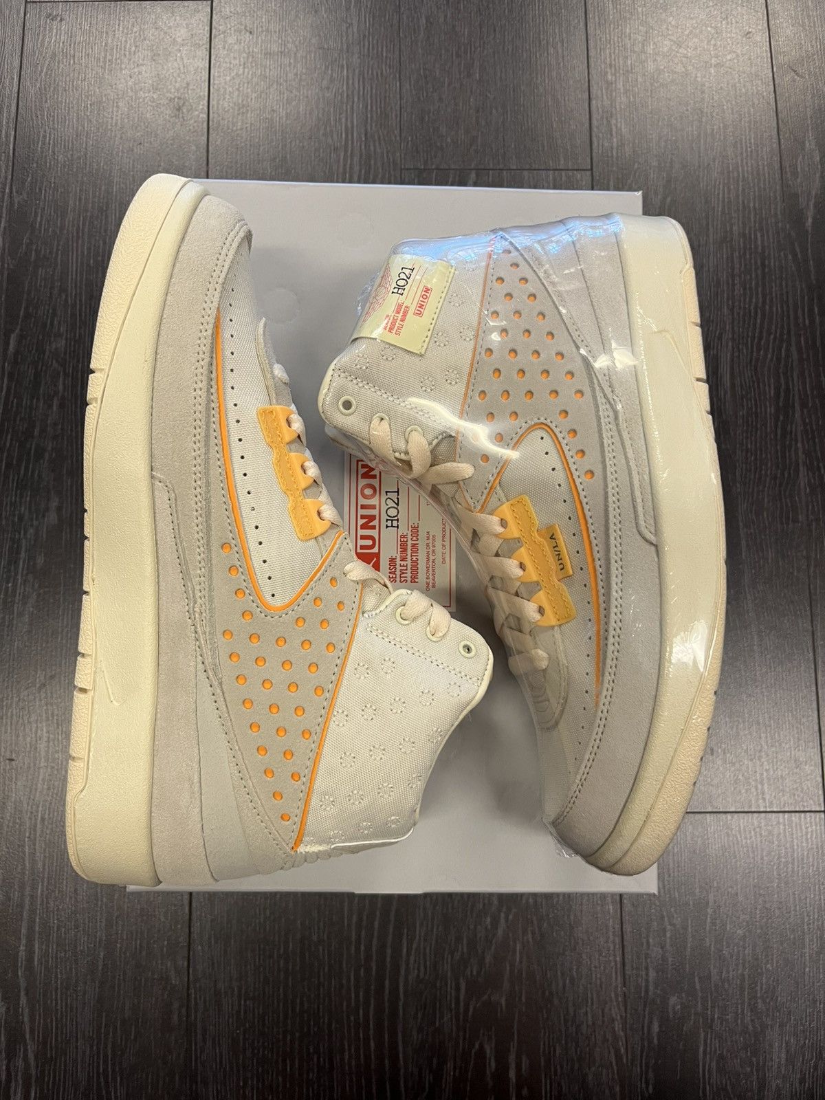 Jordan Brand × Union LA Air Jordan 2 Union SP Rattan Size US 7.5 / EU 40-41 - 3 Thumbnail