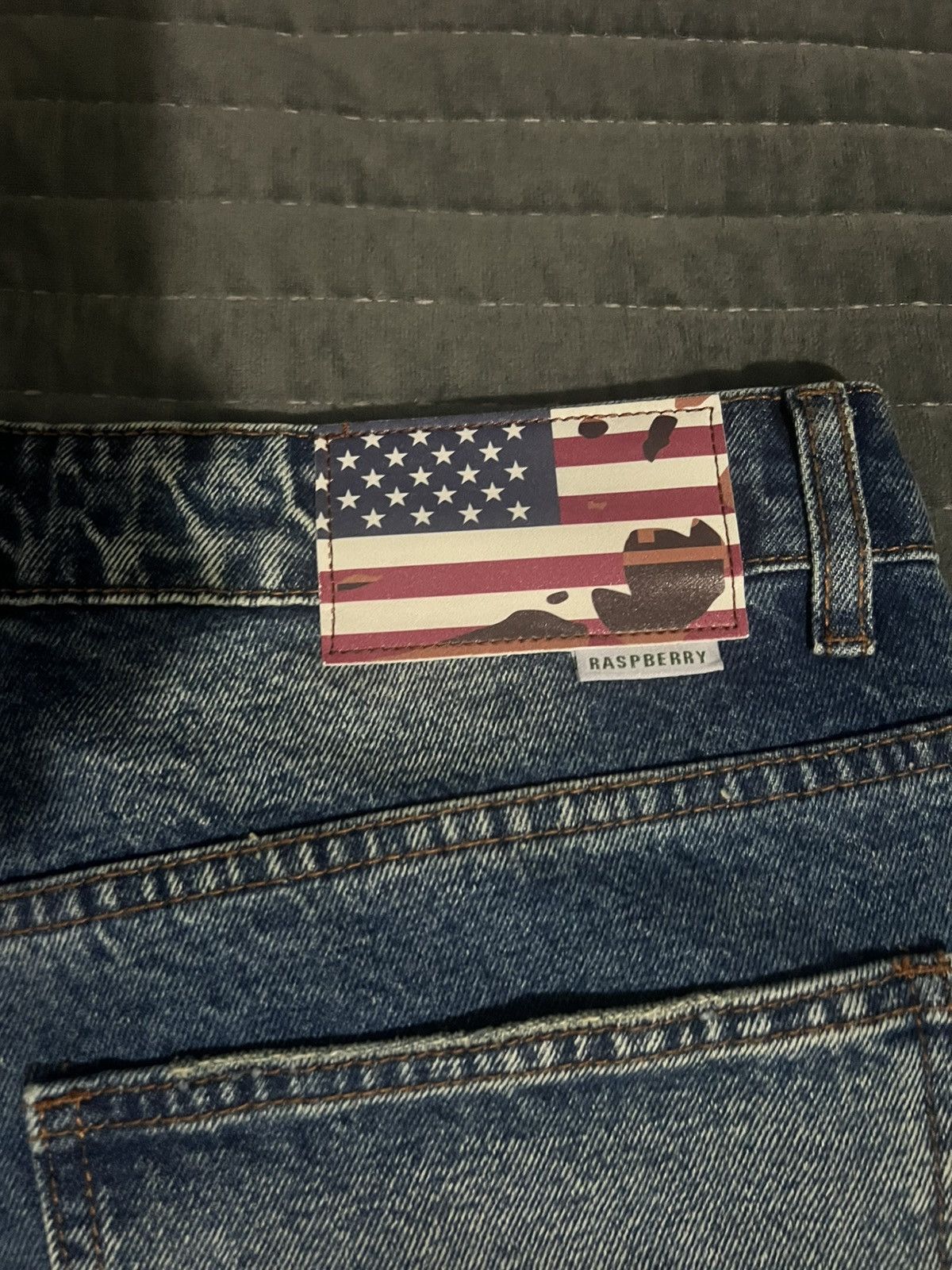 The GV Gallery The GV Gallery ComplexCon Miley Cyrus Jeans Size Medium Size US 32 / EU 48 - 5 Thumbnail