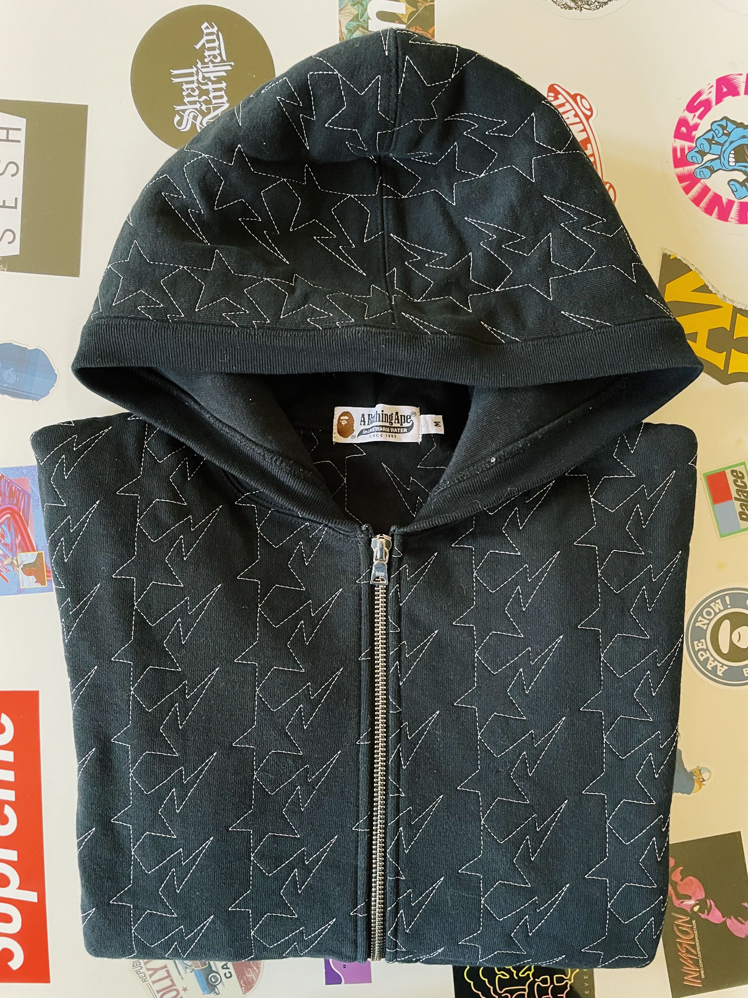 Bape Vintage Bape A Bathing Ape All Over Sta Logo Zip Hoodie Size US M / EU 48-50 / 2 - 8 Thumbnail