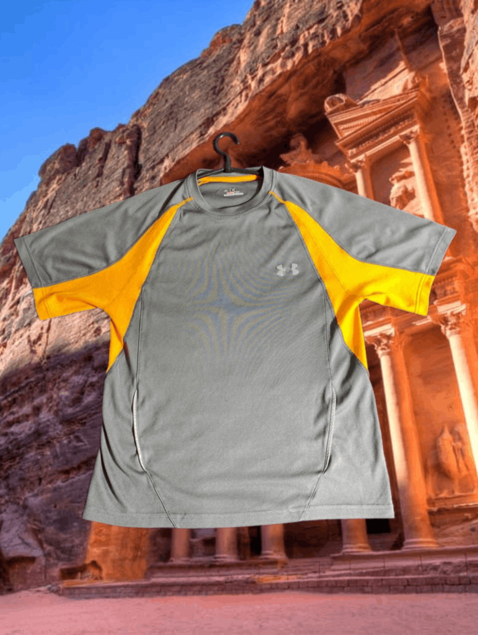 Under Armour Under Armour HeatGear Compression Men T Shirt Tee Stretch Size ONE SIZE - 1 Thumbnail