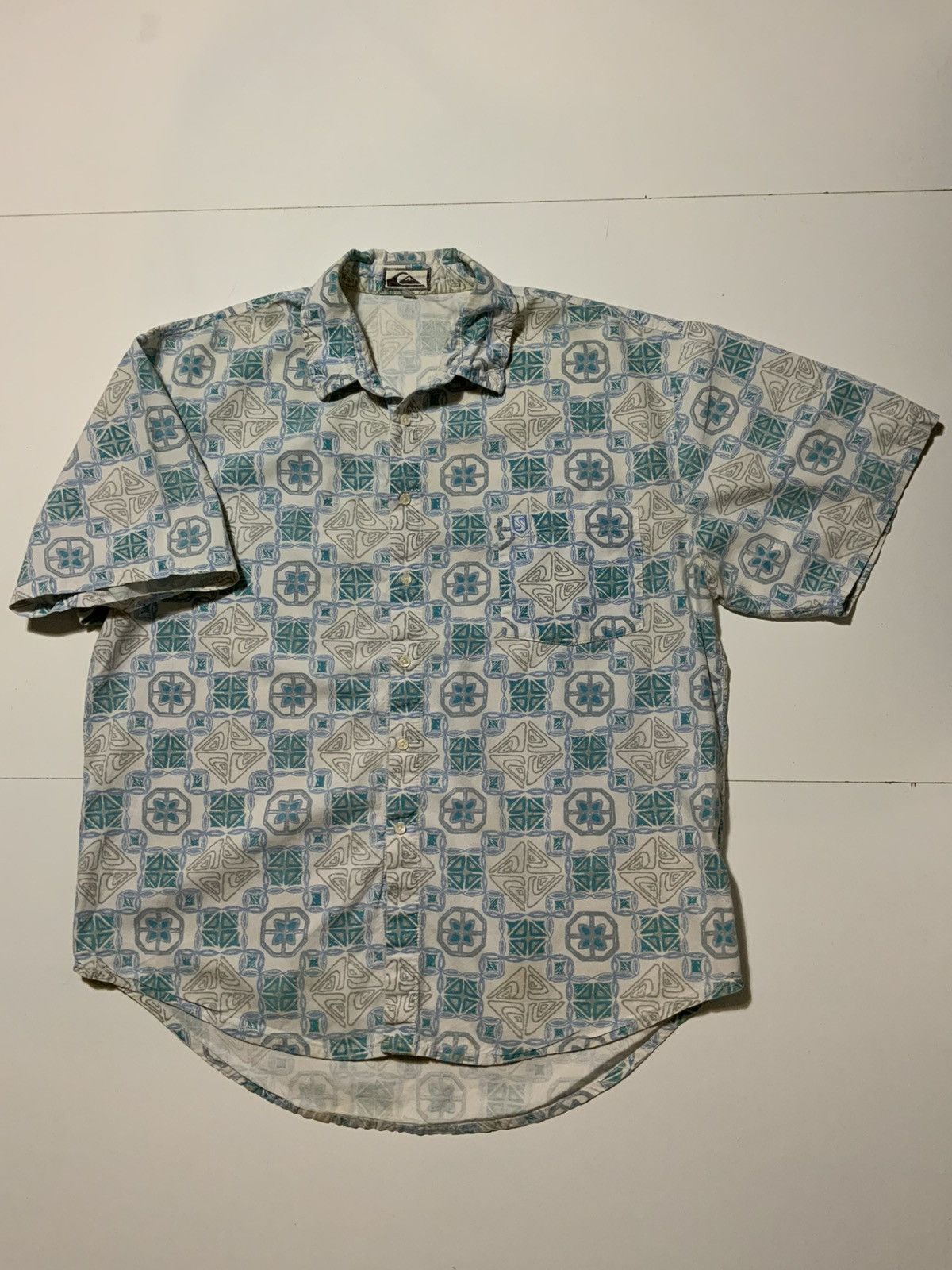 Quiksilver × Vintage VTG 80s 90s Quiksilver Geometric Tribal Surf Hawaiian Shirt Size US XL / EU 56 / 4 - 1 Thumbnail