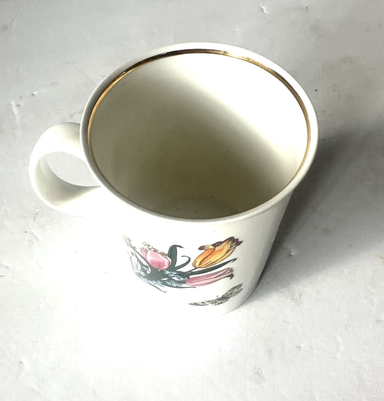 Gucci Set of 4 VINTAGE GUCCI Mugs - Fine Bone China RARE FIND! Size ONE SIZE - 6 Thumbnail
