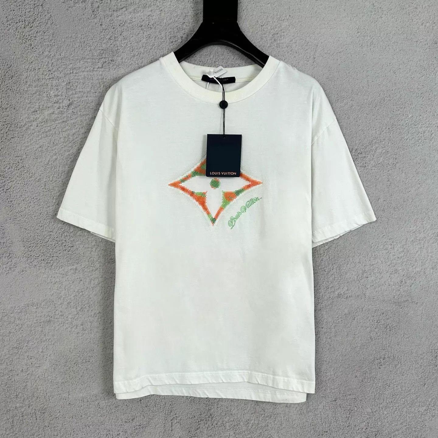 Louis Vuitton LV 25 White Floral Sequined Beaded Logo Short Sleeve Tee XXL Size US XXL / EU 58 / 5 - 1 Thumbnail
