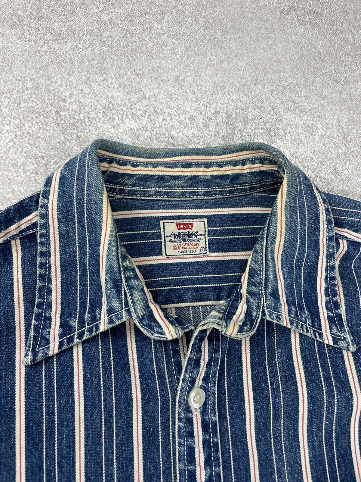 Levi's × Levi's Vintage Clothing × Vintage Vintage 90’s Levi’s Striped Long Sleeved Denim Shirt Cowboy Size US L / EU 52-54 / 3 - 6 Thumbnail