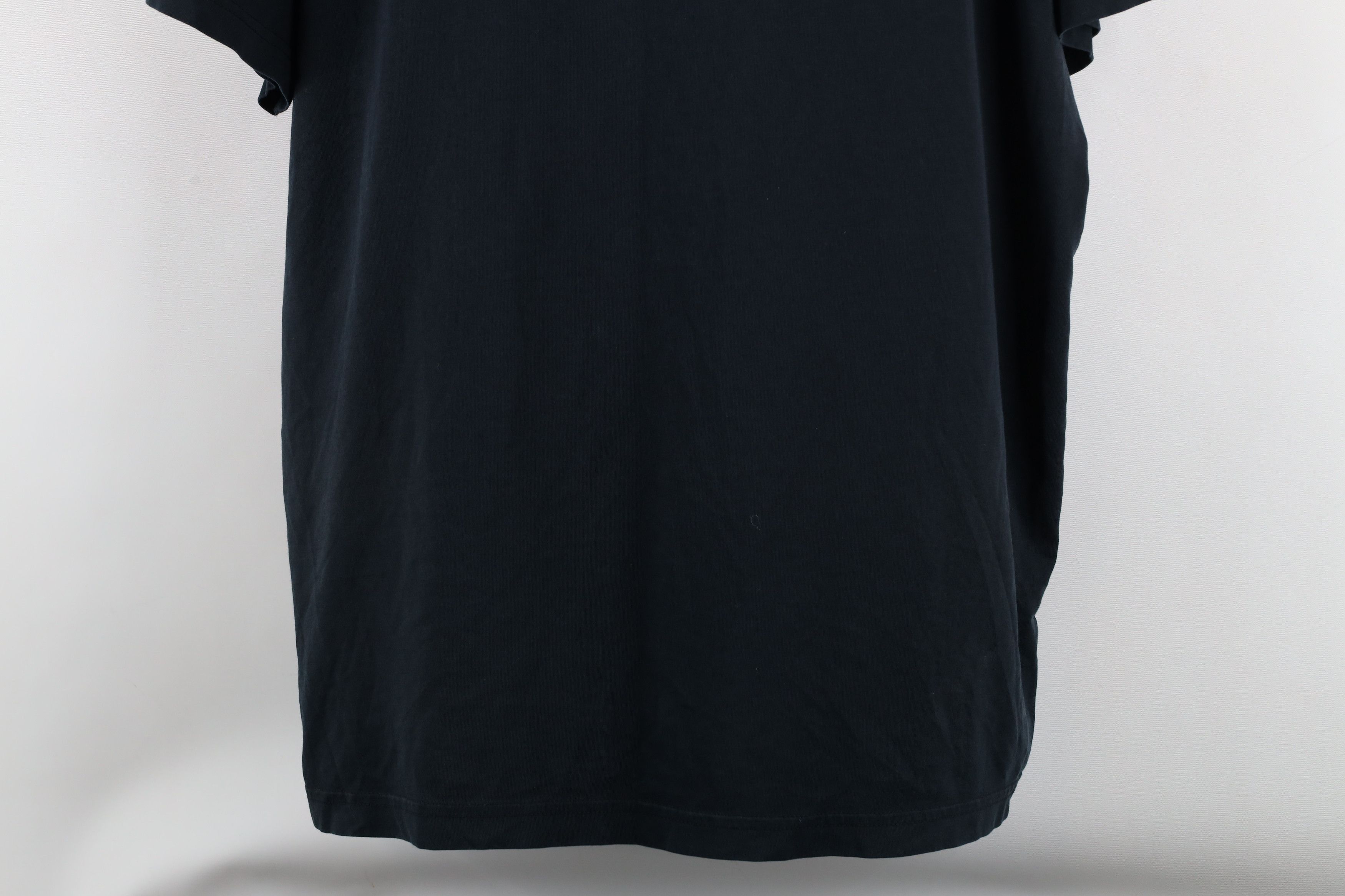 Nike × Vintage Vintage Nike Superhero Lebron James Basketball T-Shirt Black Size US XL / EU 56 / 4 - 12 Thumbnail