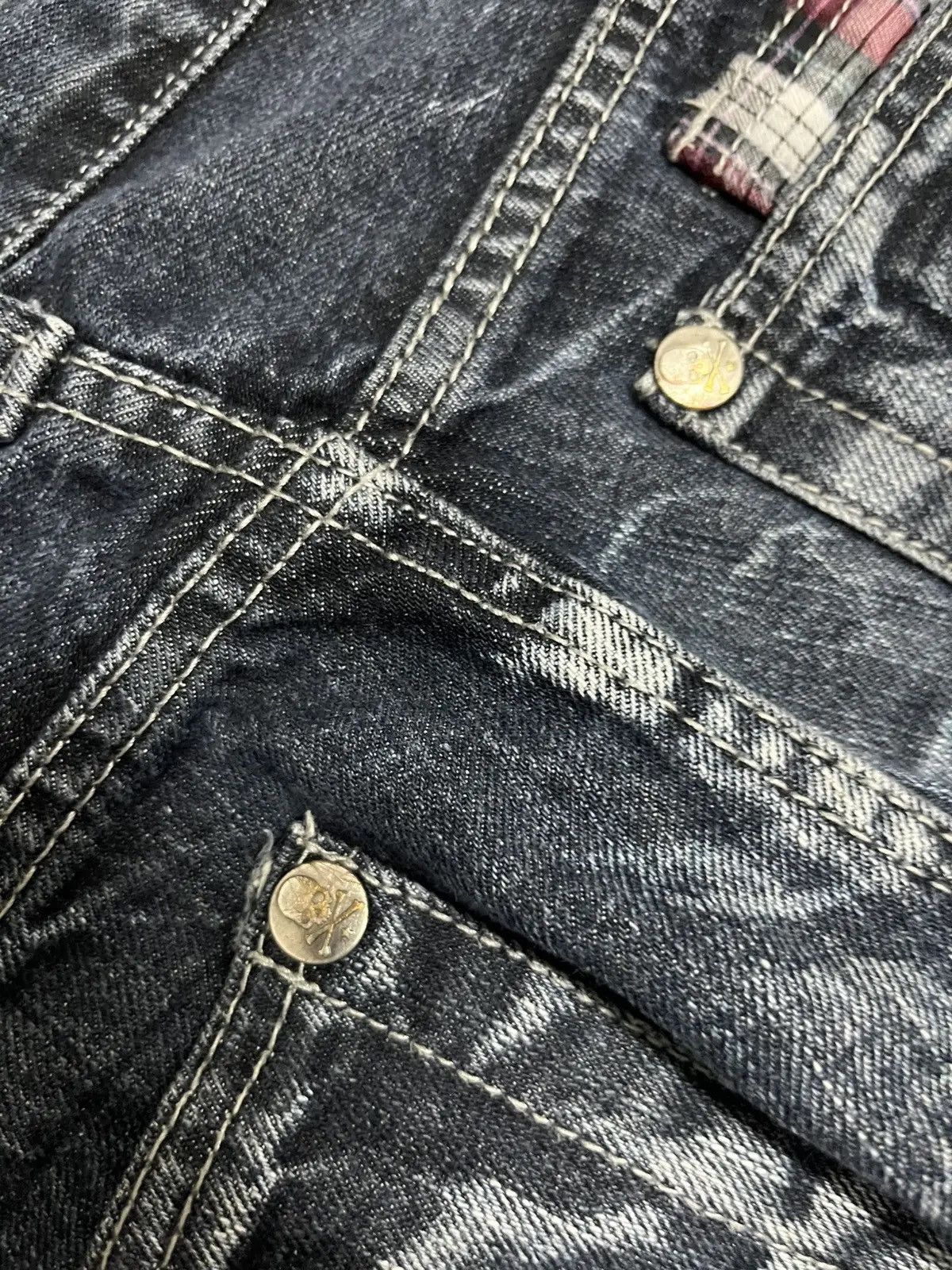 Japanese Brand Skullbones Japanese Brand Crazy Faded Jeans Size US 31 - 14 Thumbnail