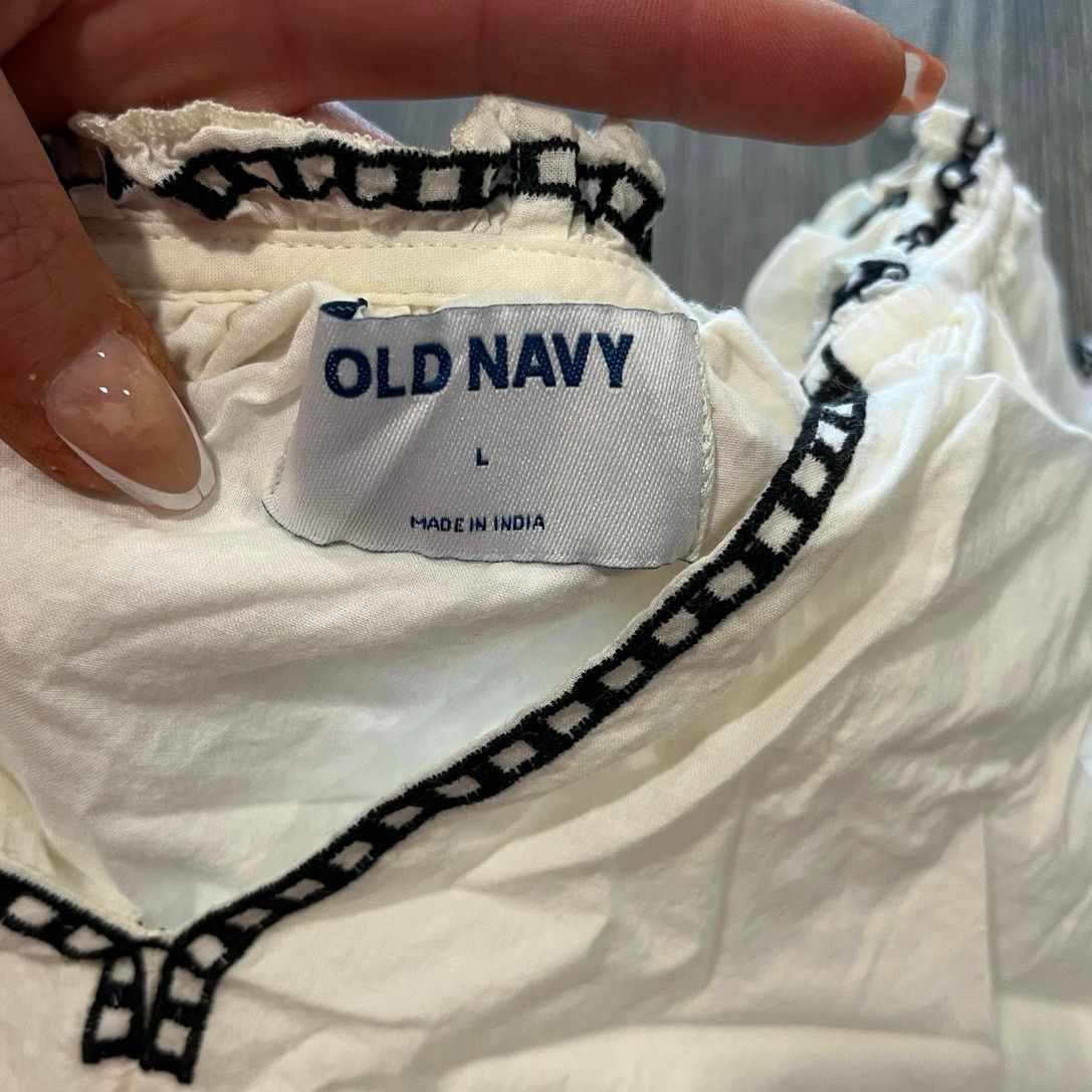 Old Navy Old Navy Mini Dress Short Sleeve Side Pockets White Size L Size L / US 10 / IT 46 - 5 Thumbnail